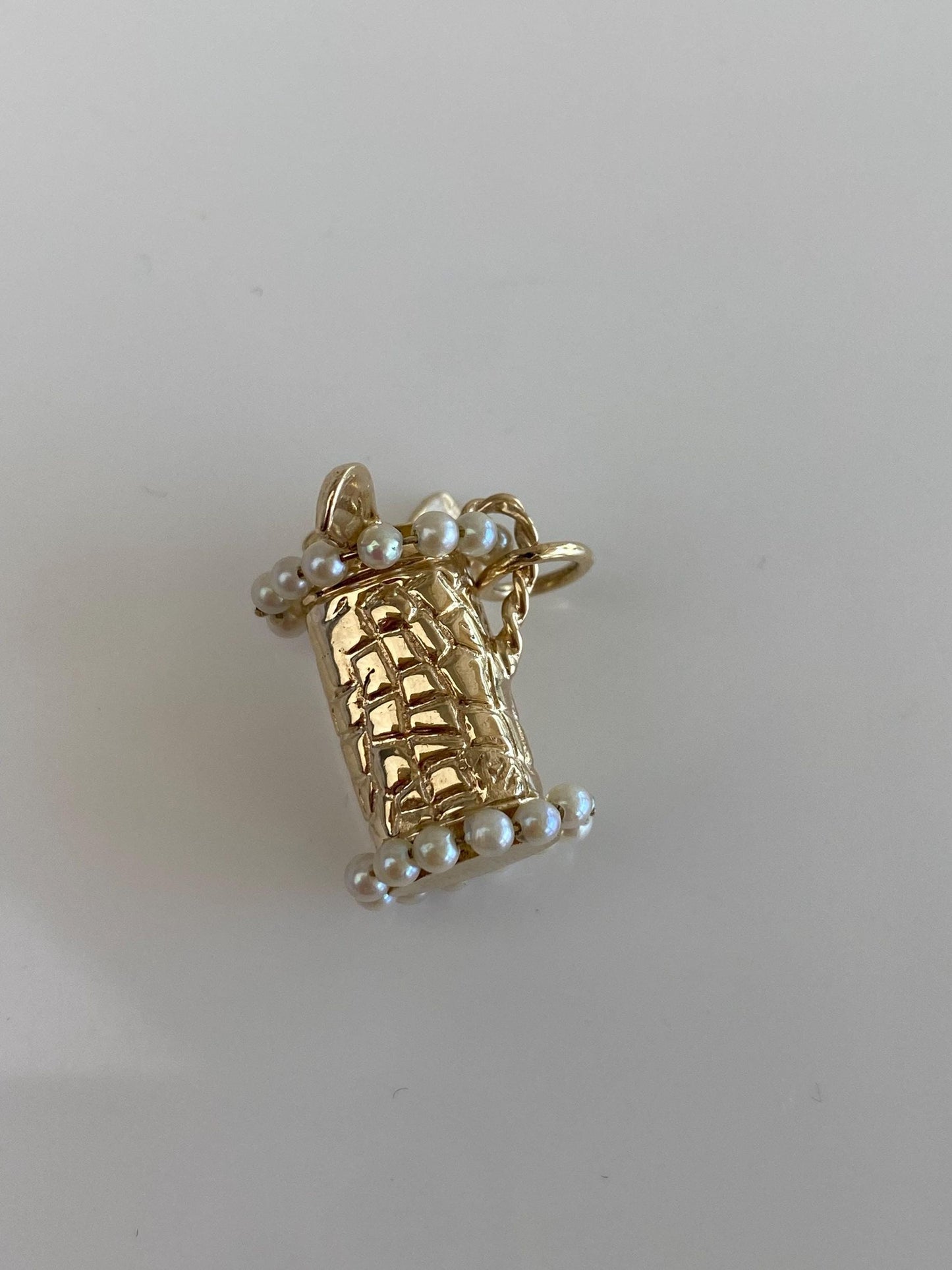 Vintage Solid 14k Yellow Gold Pearls Alligator Print Golf Bag Charm