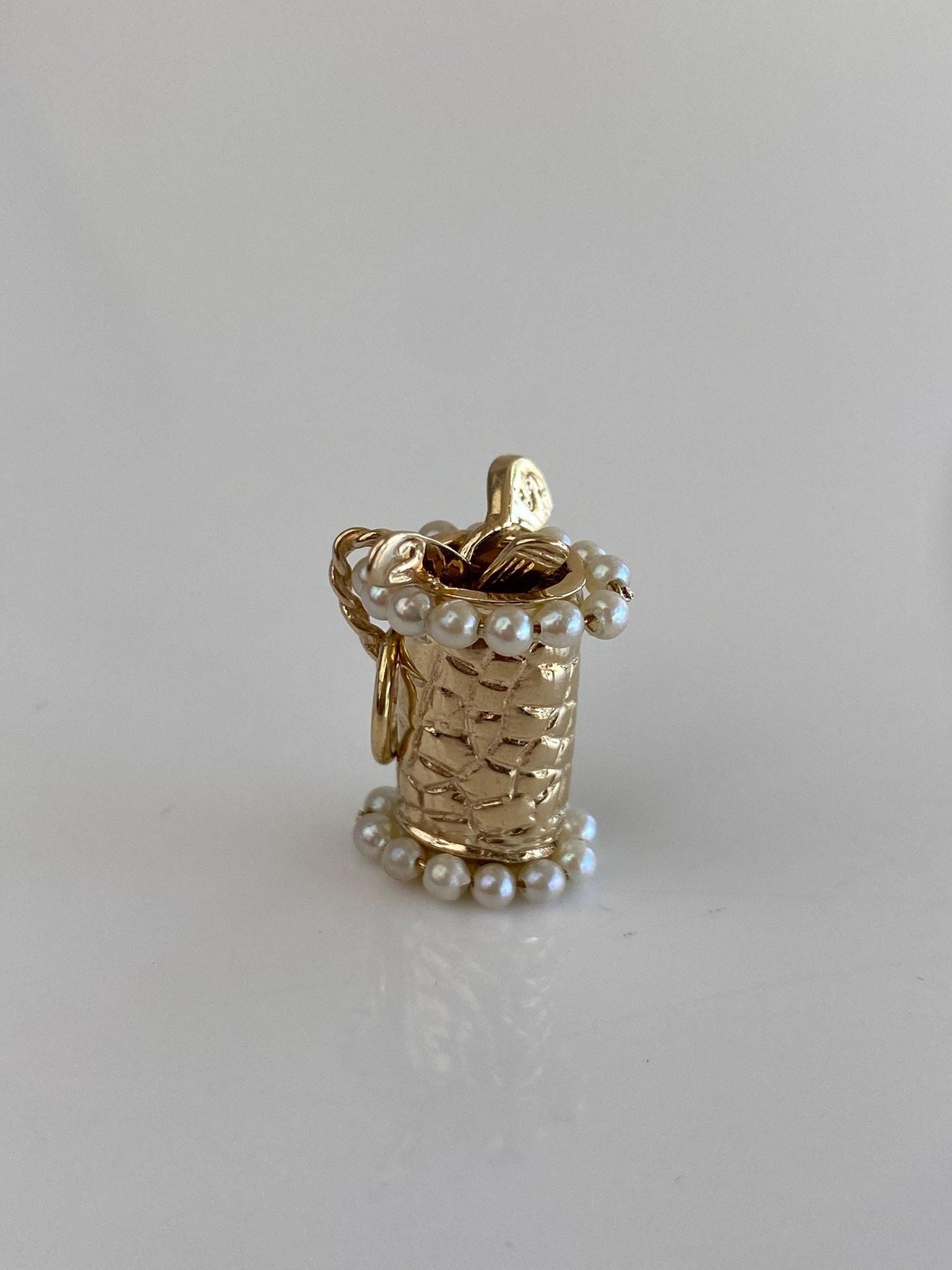 Vintage Solid 14k Yellow Gold Pearls Alligator Print Golf Bag Charm