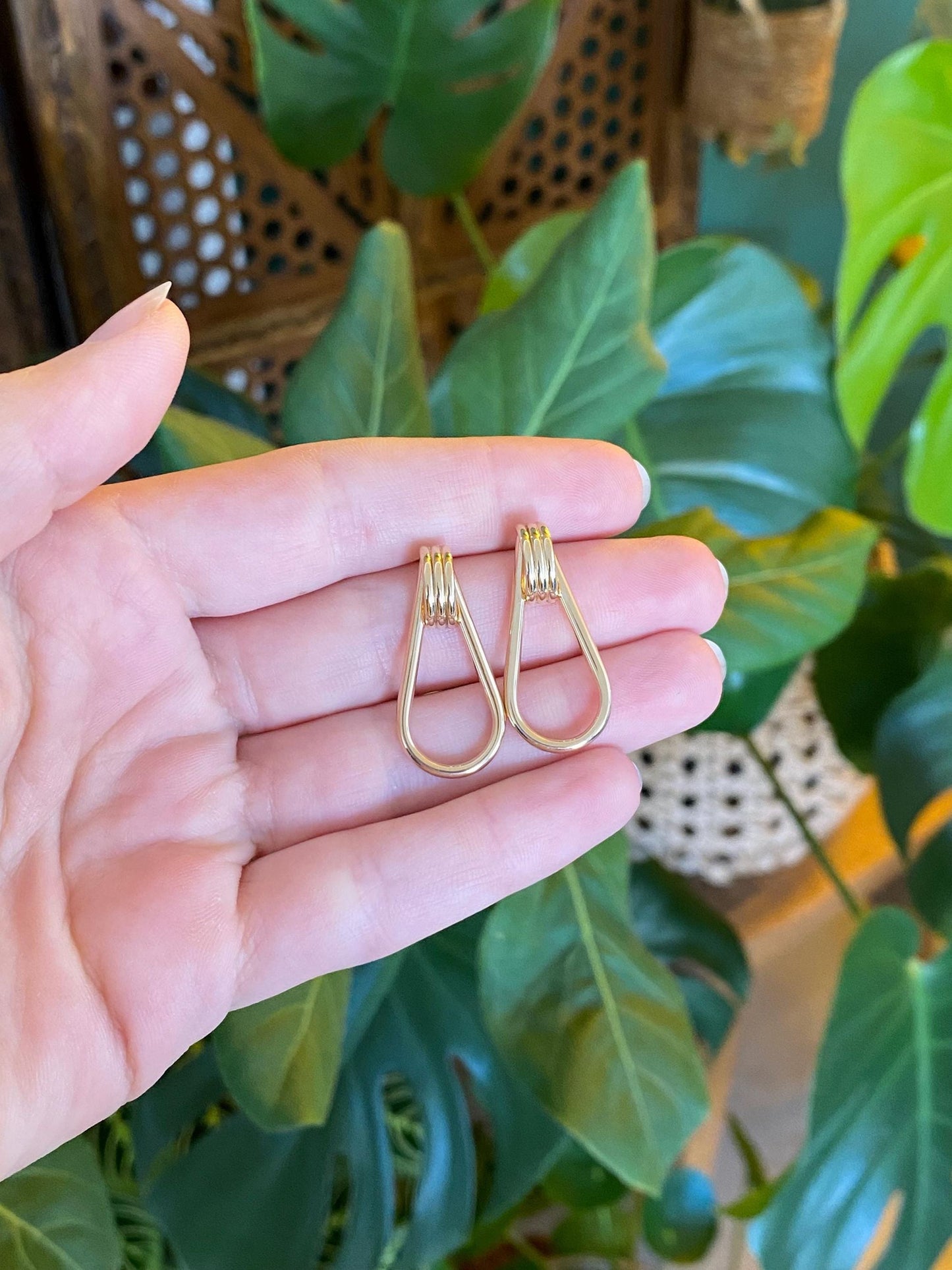 Vintage 14k Yellow Gold Layered Drop Earrings