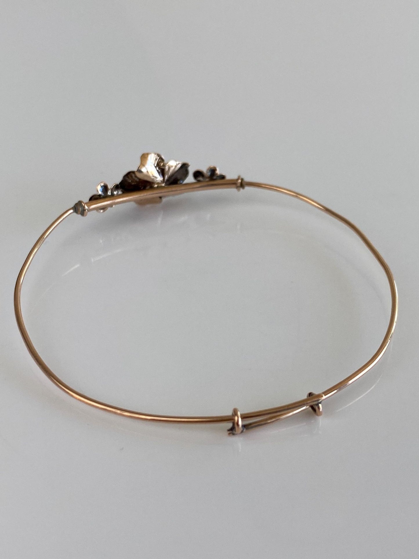 Vintage 9k Yellow Rosey & White Gold Diamond Flowers Bangle Bracelet - 7 1/4 Inches