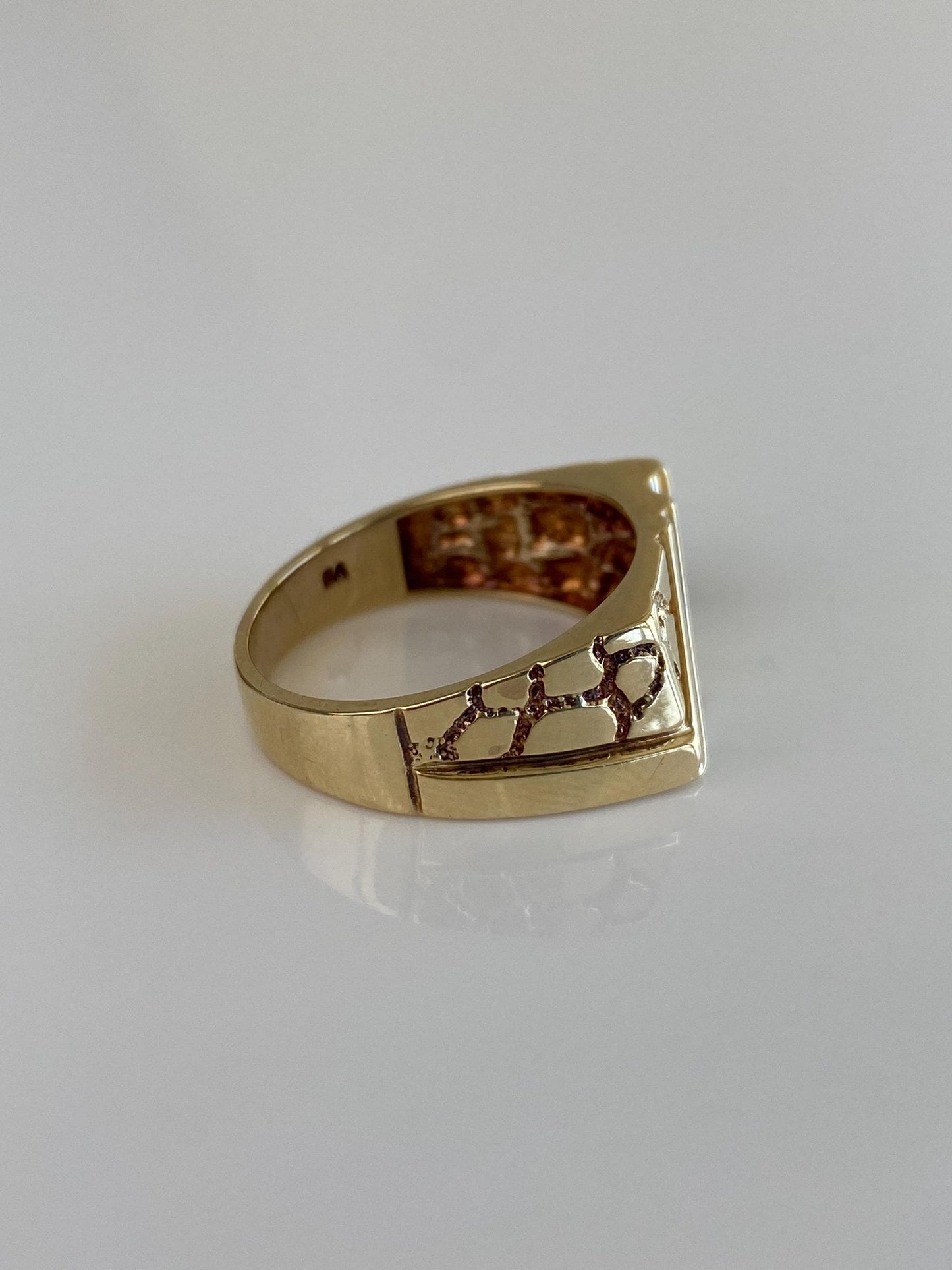 Vintage Solid 10k White & Yellow Gold Diamonds Nugget Texture Signet Ring Band - Size 10.25