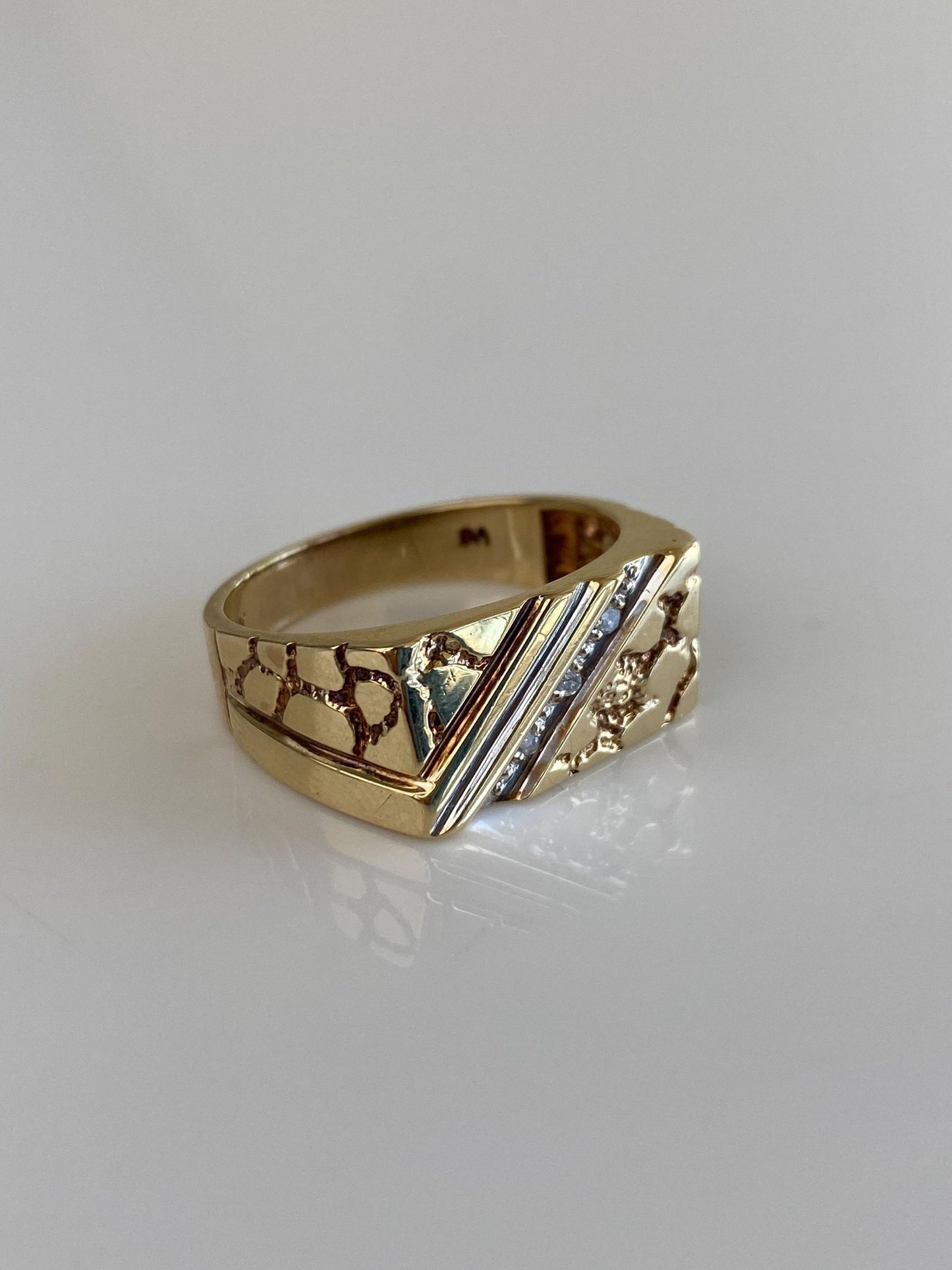 Vintage Solid 10k White & Yellow Gold Diamonds Nugget Texture Signet Ring Band - Size 10.25