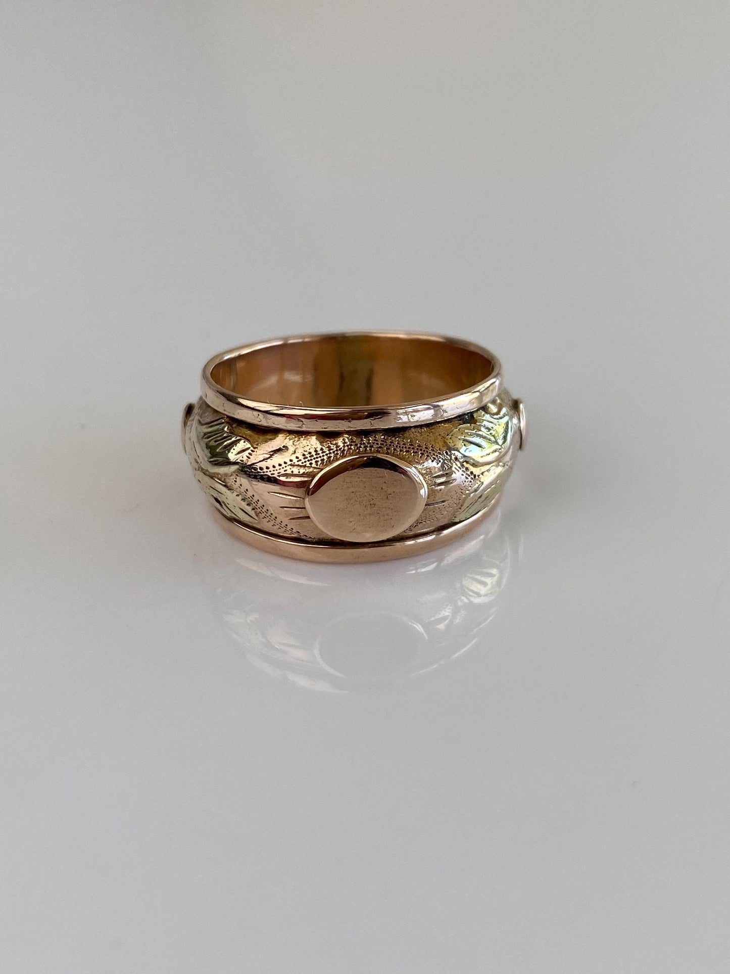 Vintage Solid 9k Rose & Yellow Gold Designed Signet Ring Band - Size 8.5