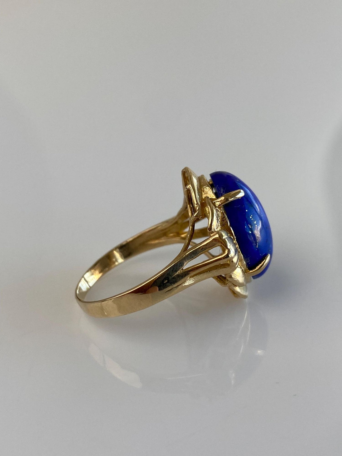 Vintage Solid 14k Blue Lapis Lazuli Ring - Size 8.5