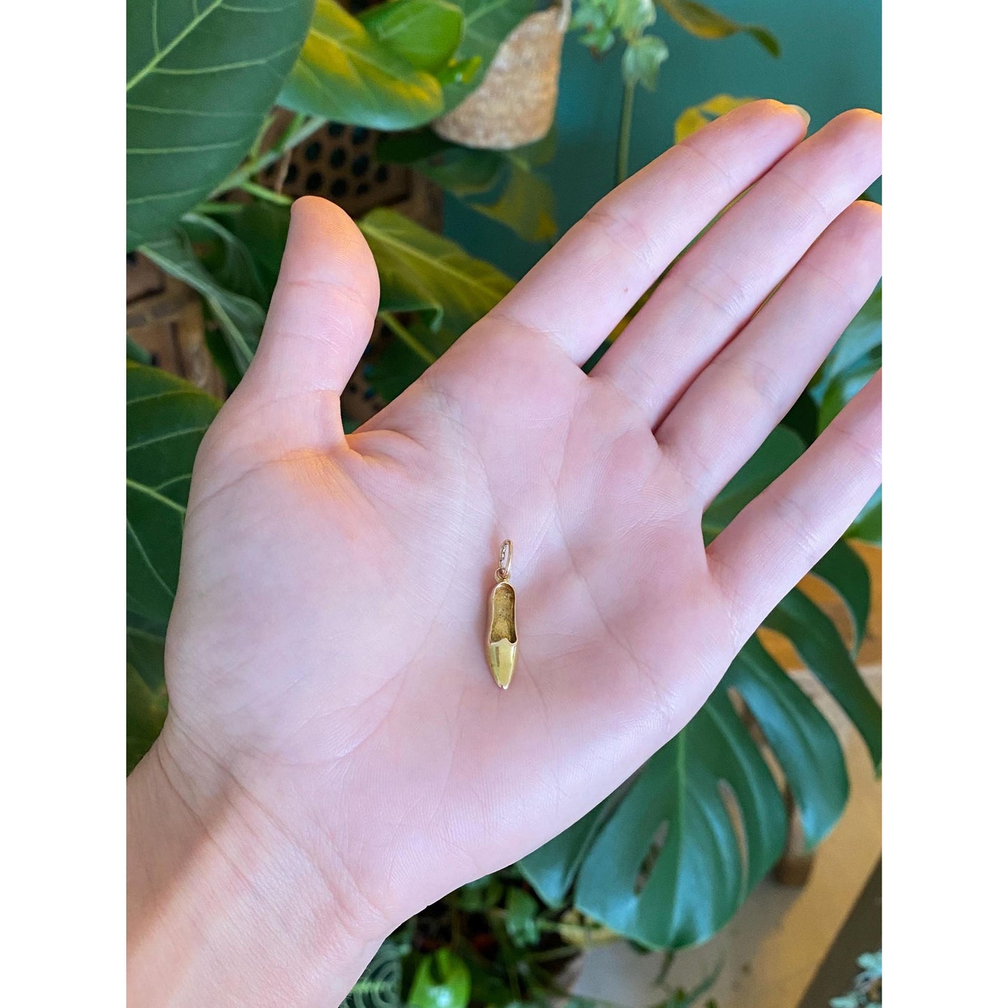 Vintage Solid 18k Yellow Gold Slipper Shoe Charm