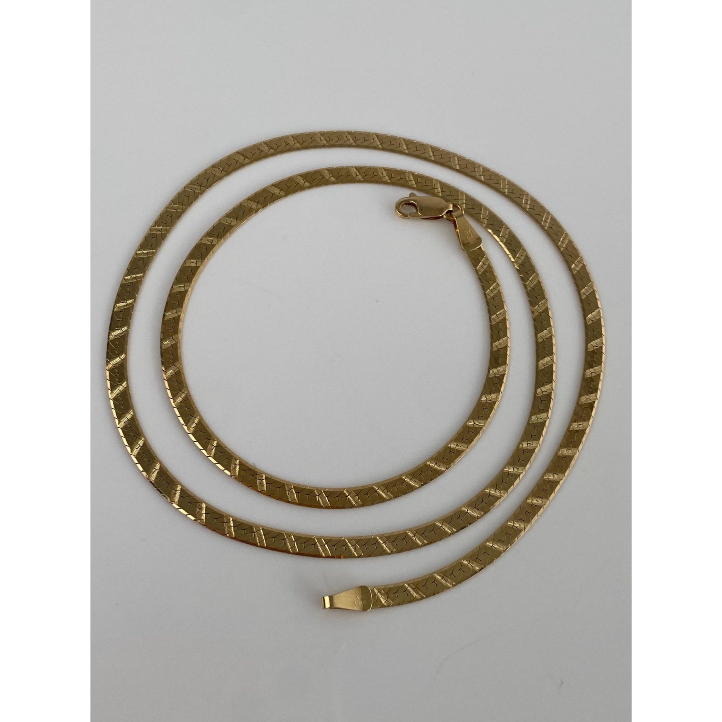 Vintage Solid 14k Yellow Gold Lined Patterned Herringbone Chain Necklace - 20.75 inches