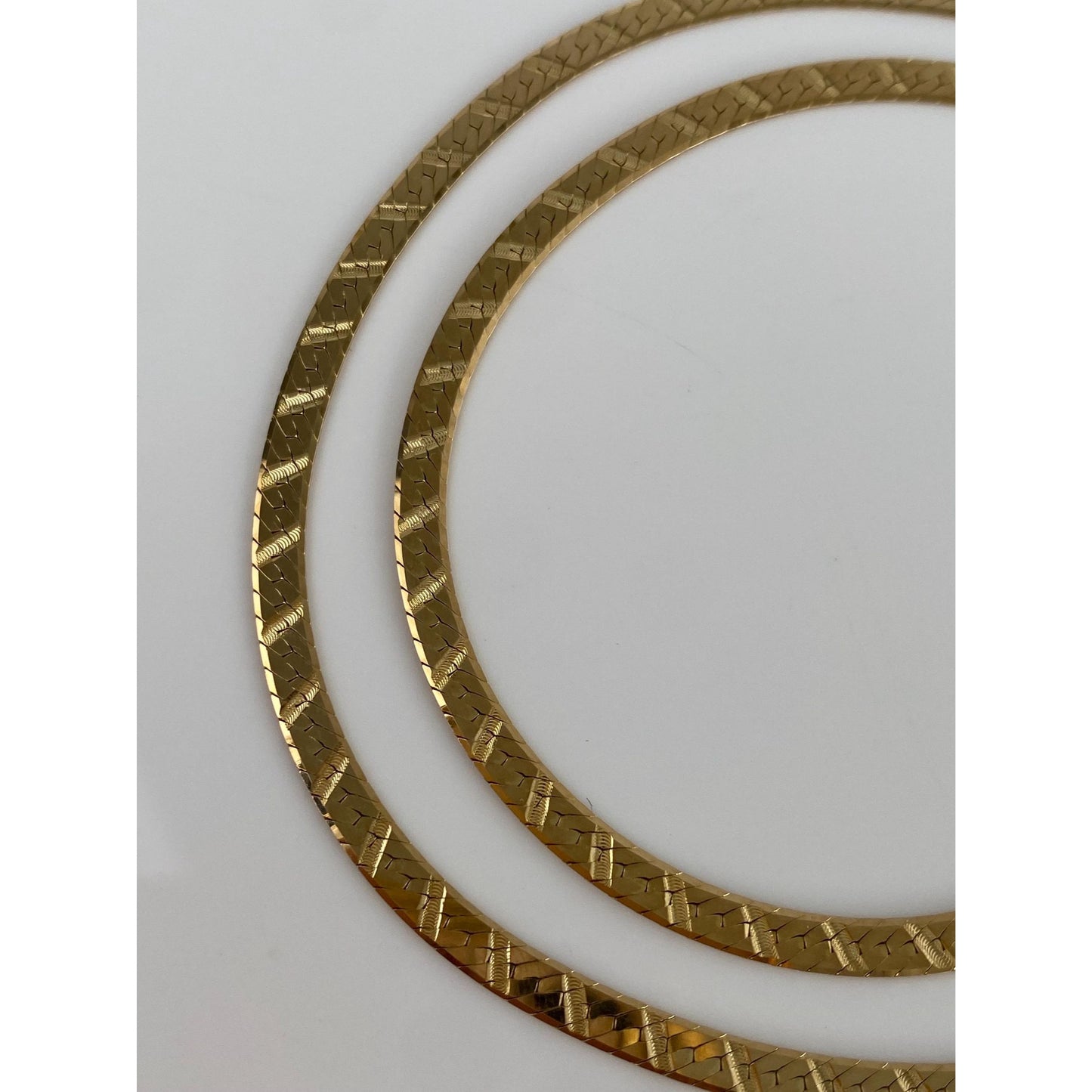 Vintage Solid 14k Yellow Gold Lined Patterned Herringbone Chain Necklace - 20.75 inches