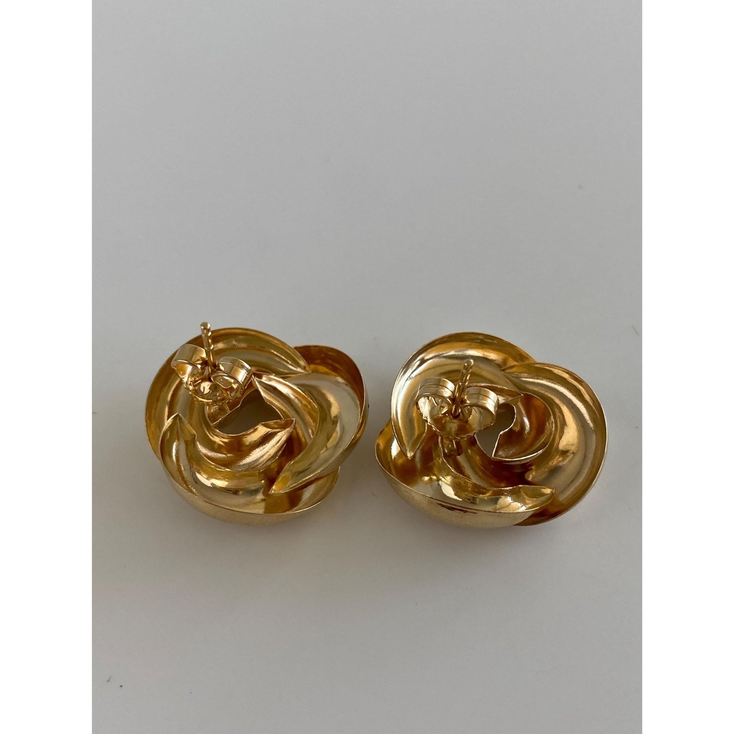 Vintage Solid 14k Yellow Gold Knot Stud Earrings
