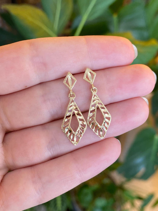 Vintage Solid 14k Yellow Gold Diamond Cut Dangle Stud Earrings