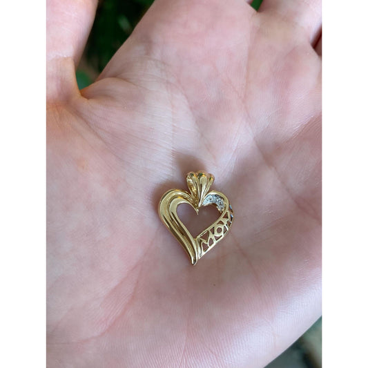 Solid 10k Yellow Gold Diamond 'Mom' Heart Charm