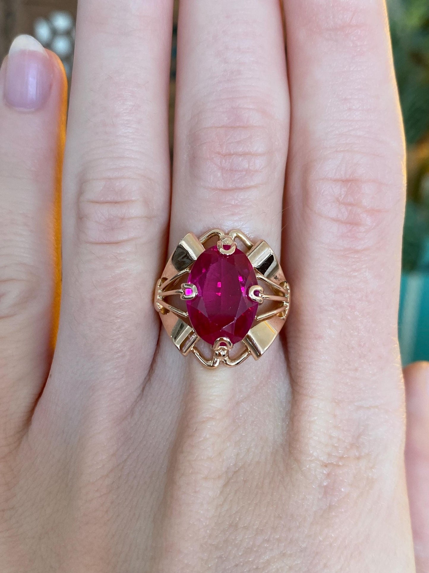 Vintage Solid 14k Rose Gold Pink Sapphire Ring - Size 7.5