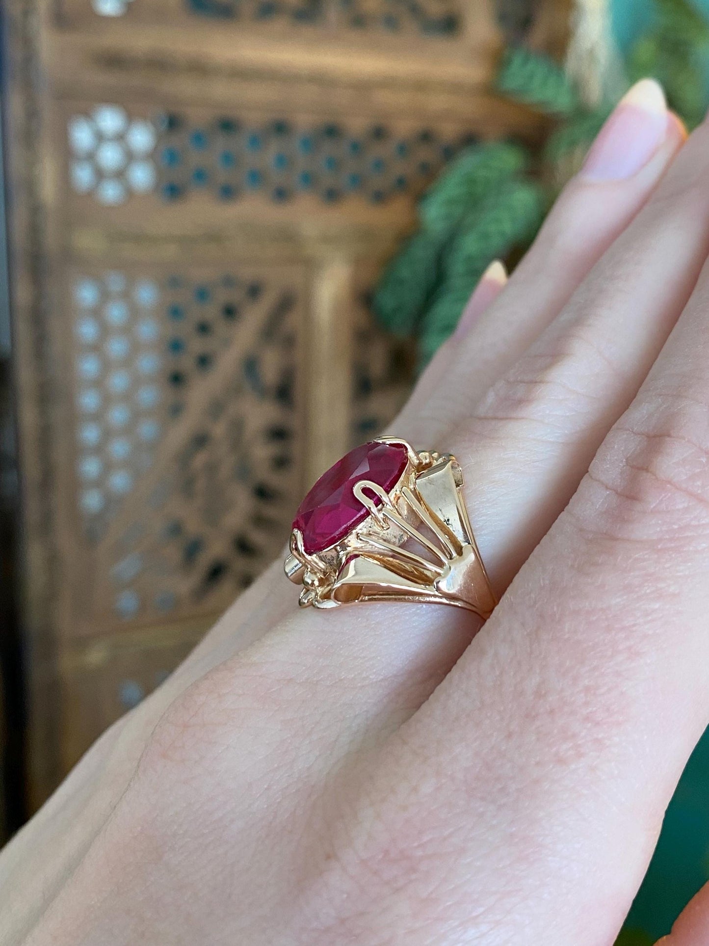 Vintage Solid 14k Rose Gold Pink Sapphire Ring - Size 7.5