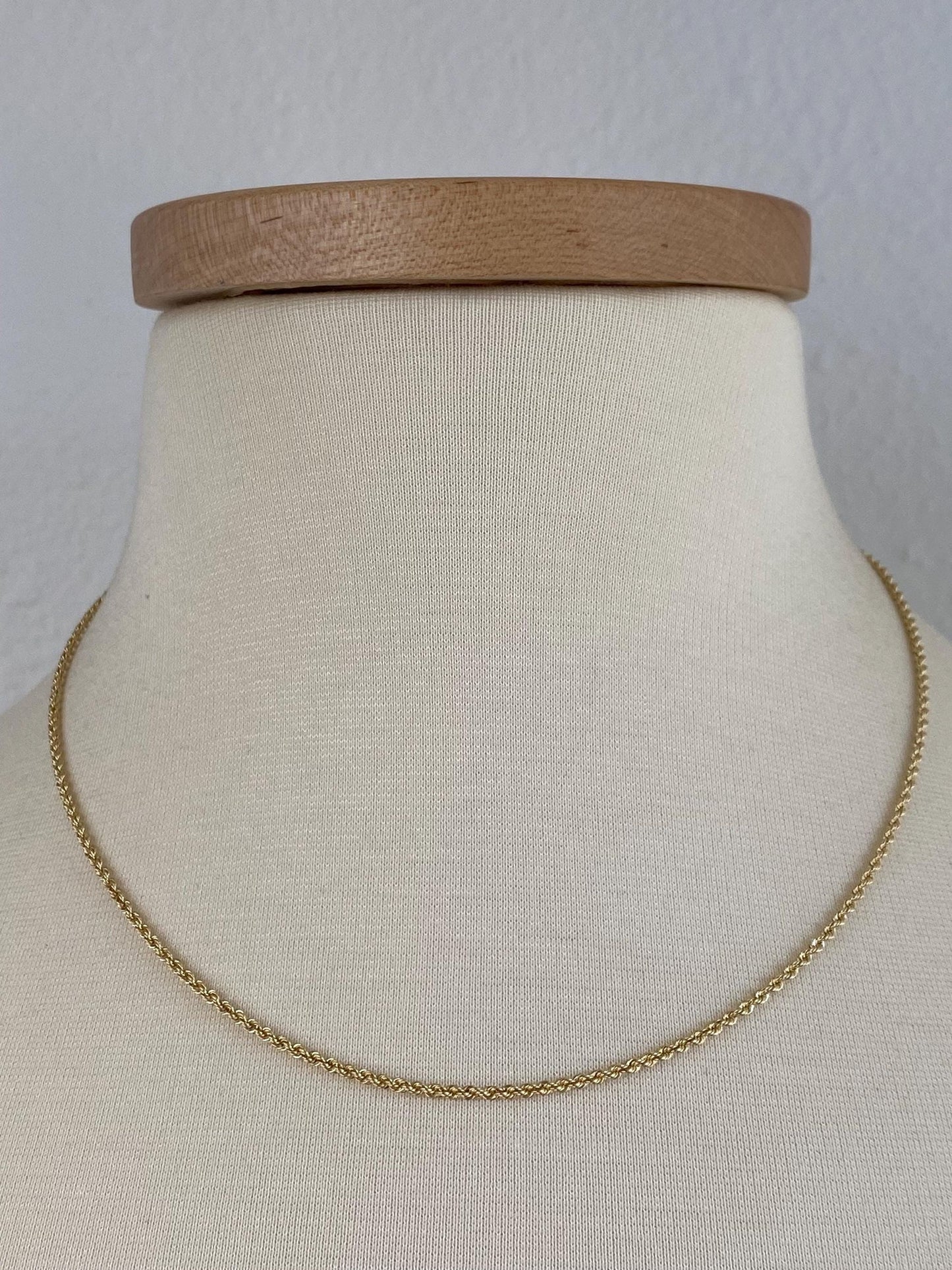 Vintage Solid 14k Yellow Gold Slim Rope Chain Necklace - 18.25 inches