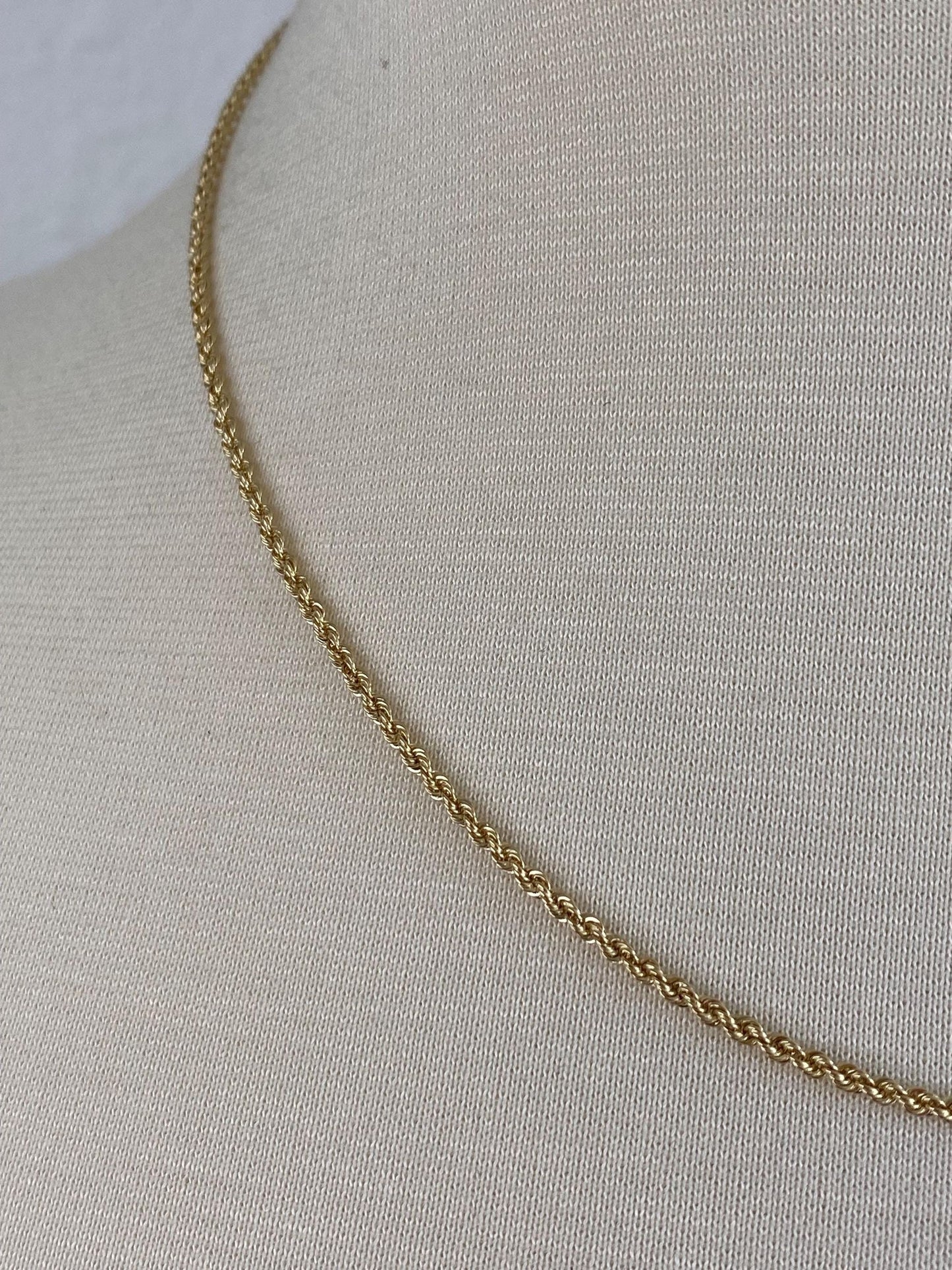 Vintage Solid 14k Yellow Gold Slim Rope Chain Necklace - 18.25 inches