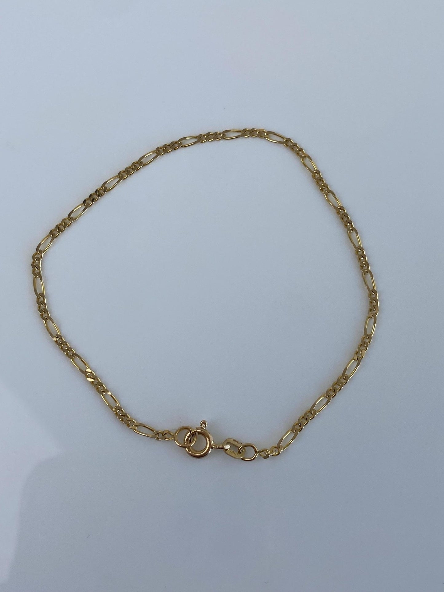 Vintage Solid 14k Yellow Gold Dainty Figaro Chain Bracelet - 7 inches