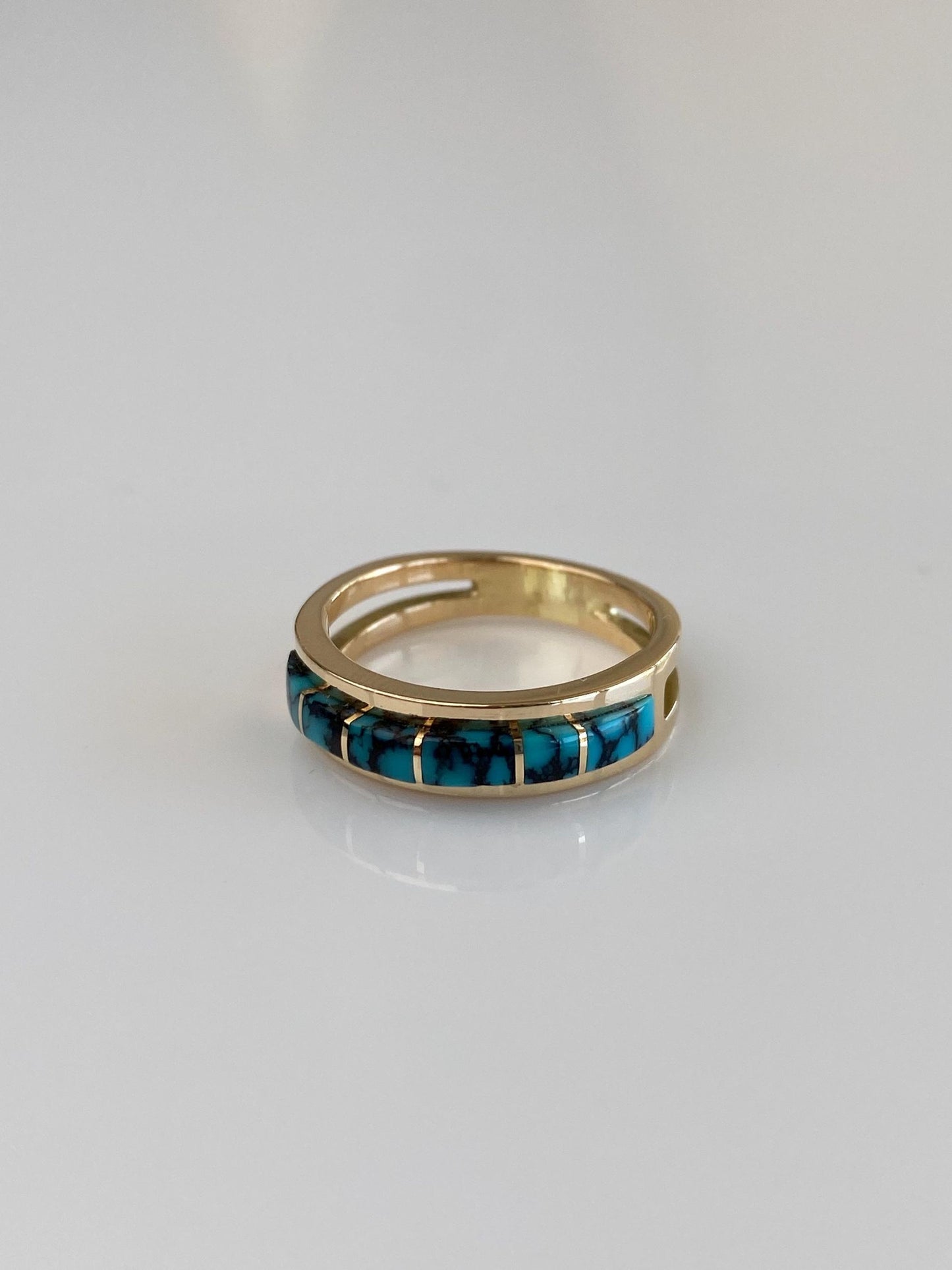 Vintage Solid 14k Yellow Gold Patrick Smith Turquoise Inlay  Ring - Size 5.5