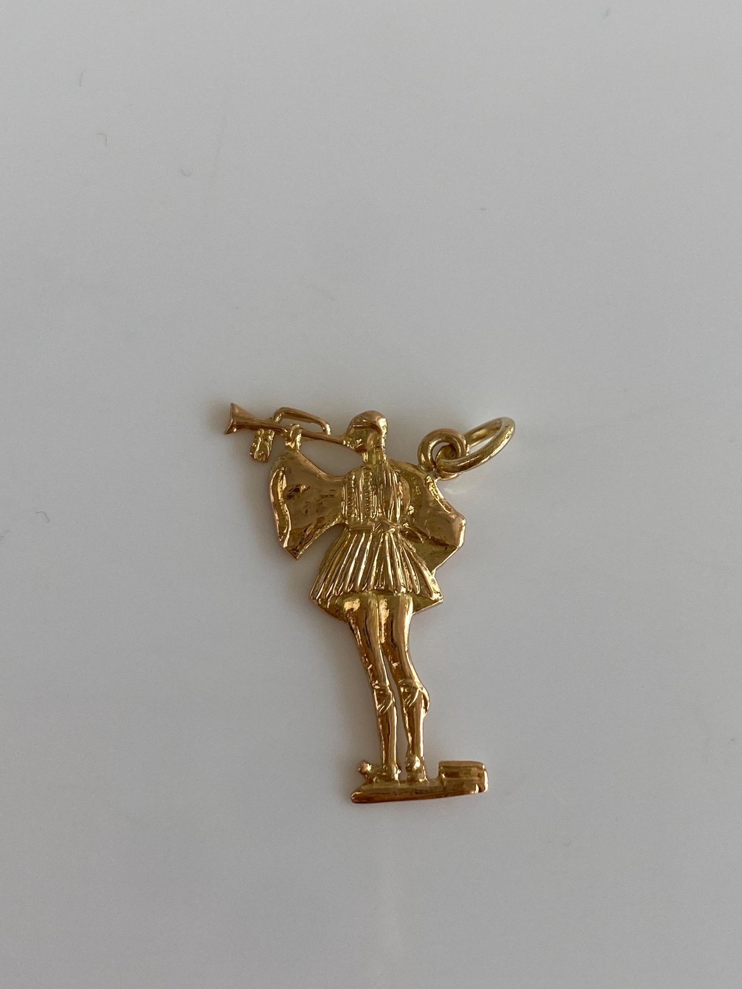 Vintage Solid 18k Yellow Gold Royal Announcer Man Charm