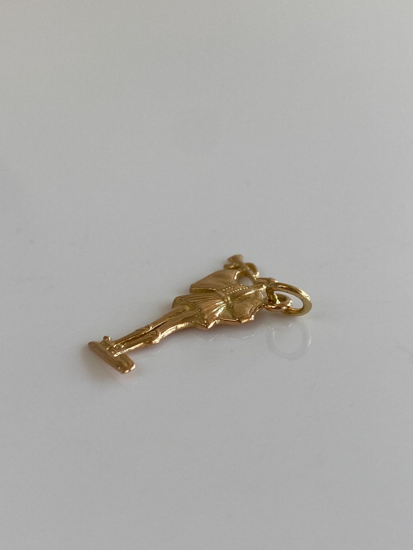 Vintage Solid 18k Yellow Gold Royal Announcer Man Charm