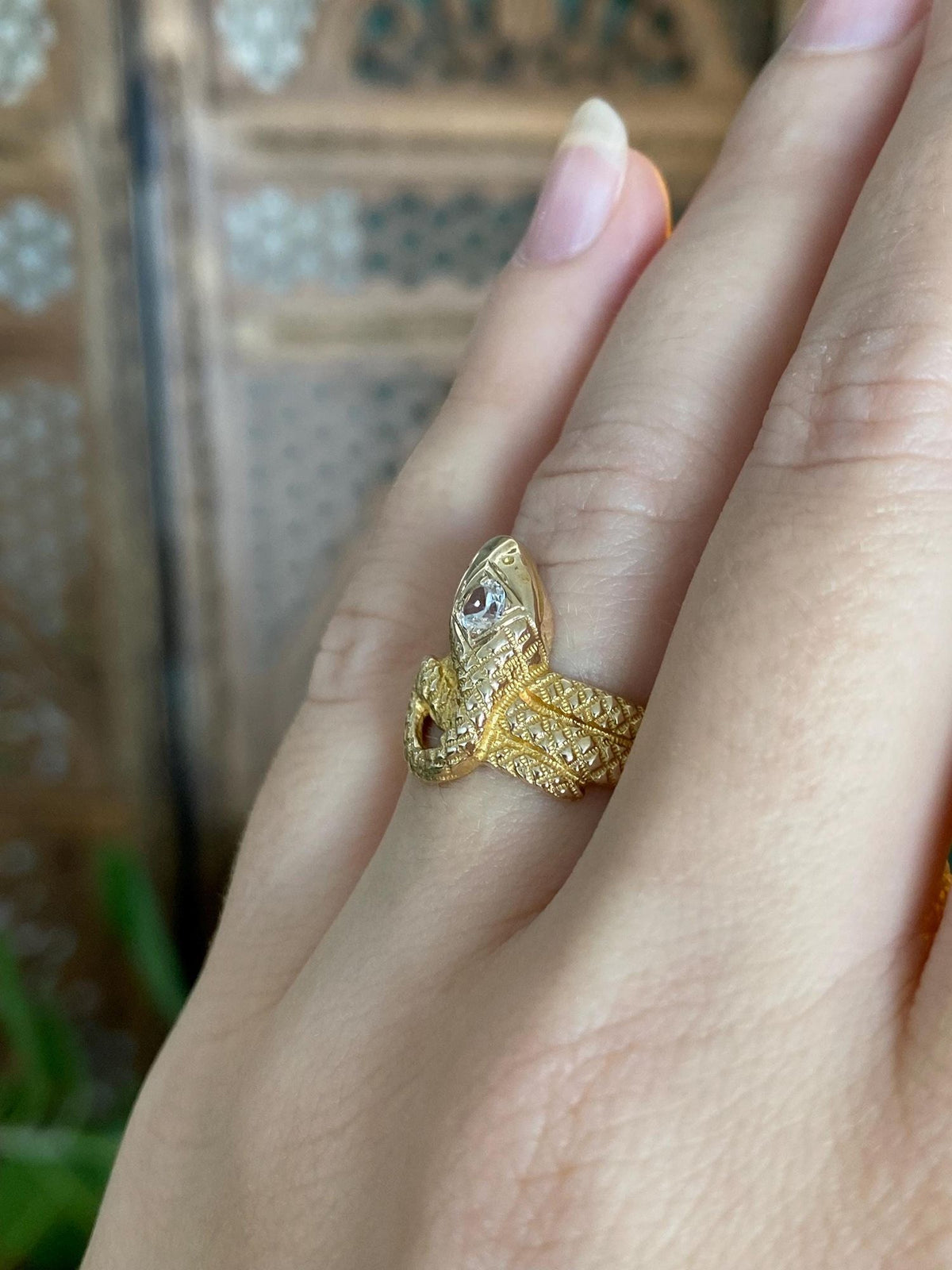 Vintage Solid 14k Yellow Gold Clear Sapphire Snake Ring - Size 6