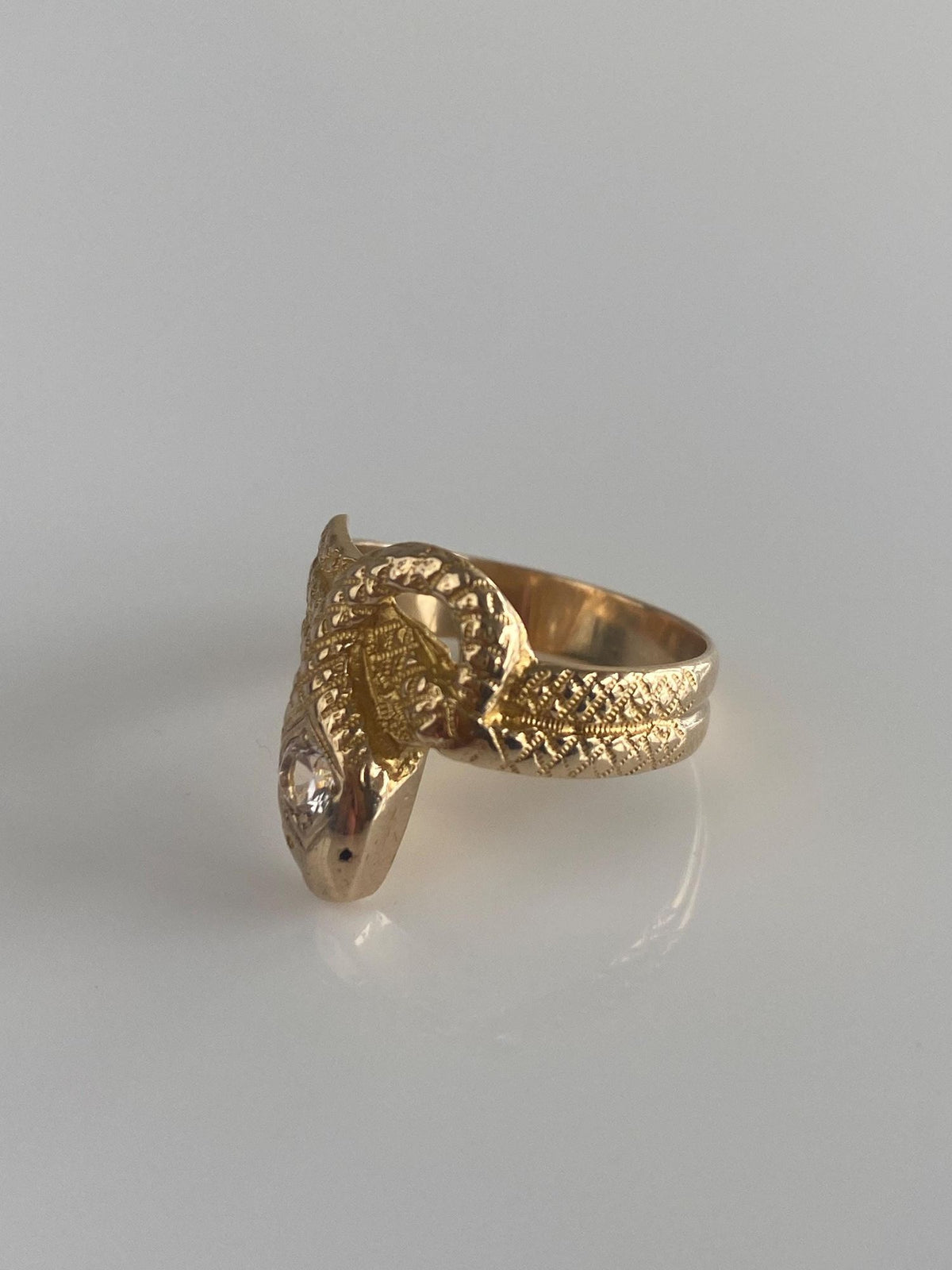 Vintage Solid 14k Yellow Gold Clear Sapphire Snake Ring - Size 6