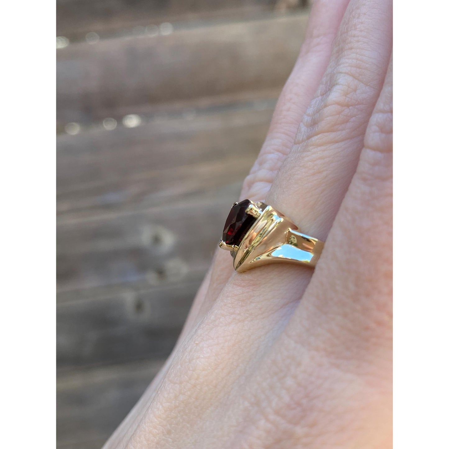 Vintage Solid 10k Yellow Gold Garnet Triangle Ring - Size 8