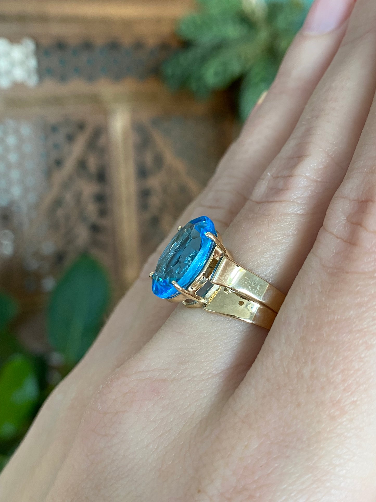 Vintage Solid 10k Topaz Ring - Size 7