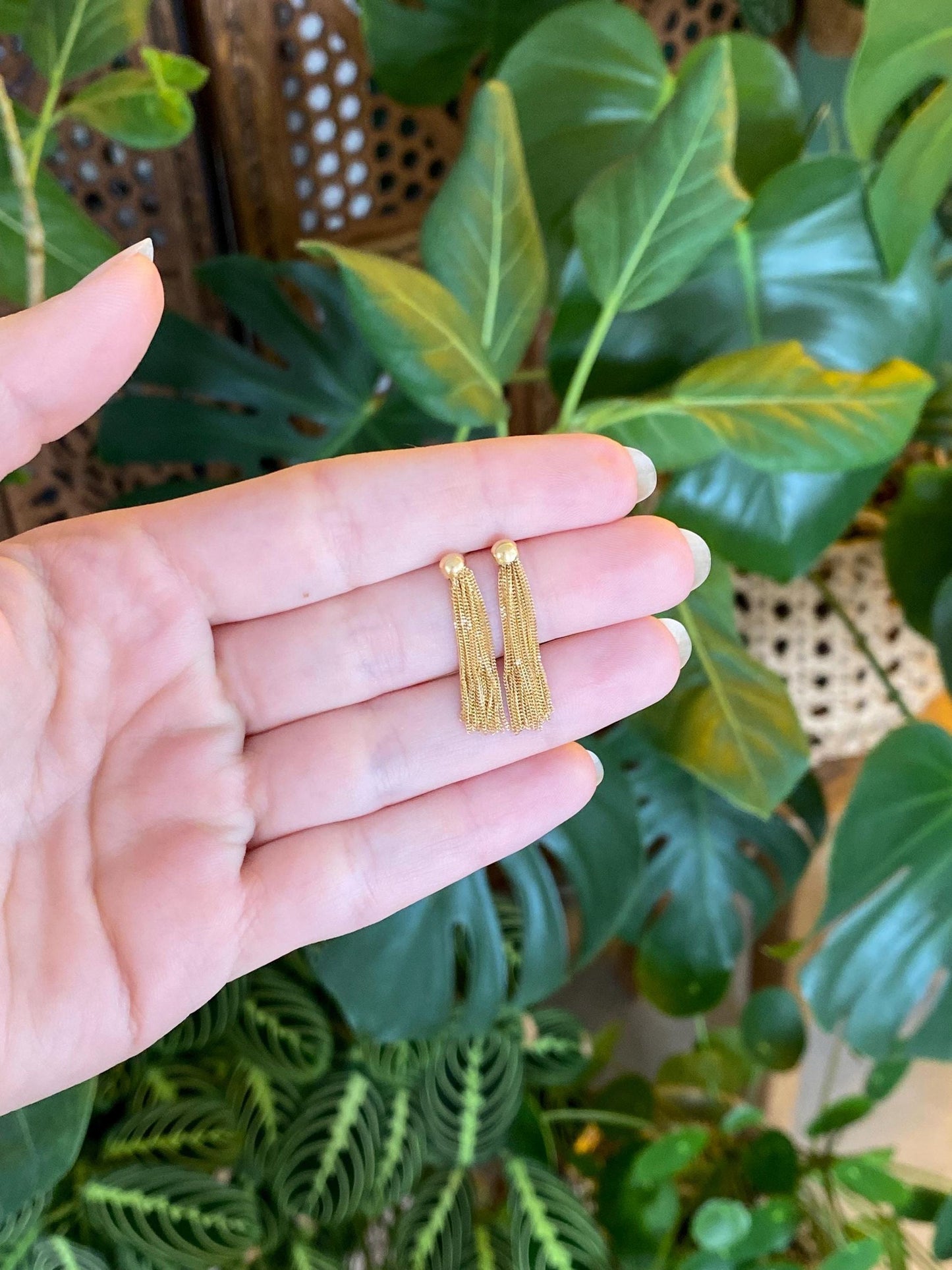 Vintage Solid 18k Yellow Gold Fringe Stud Earrings