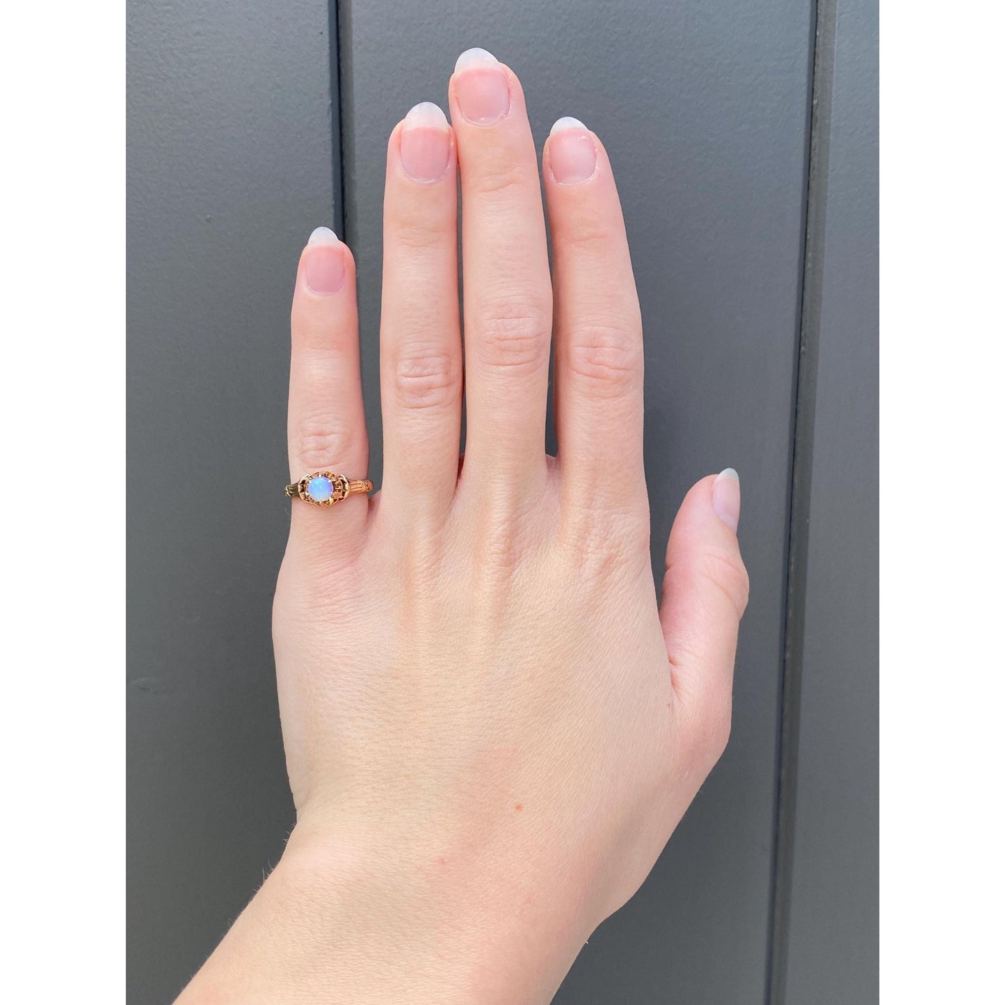 Vintage Solid 14k Yellow Gold Opal Ring - Size 4.25