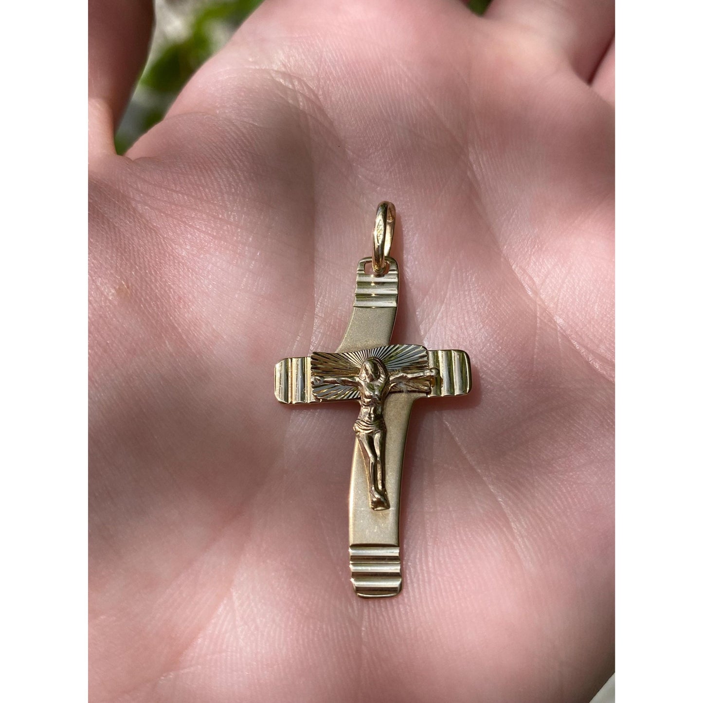 Vintage Solid 14k Yellow Gold Crucifix Cross Charm