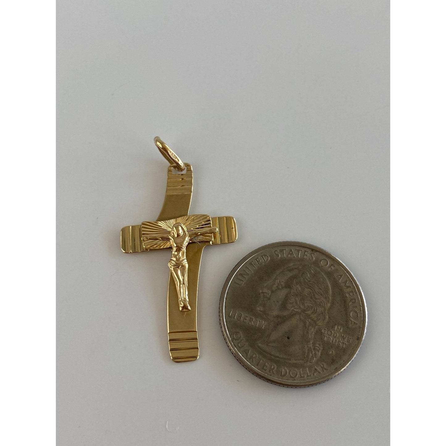 Vintage Solid 14k Yellow Gold Crucifix Cross Charm