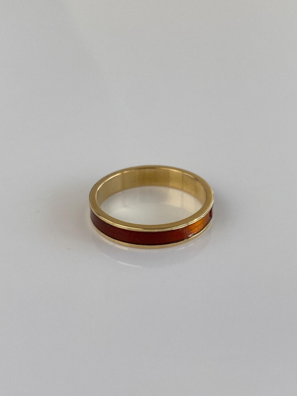 Vintage Solid 18k Yellow Gold Red Enamel Inlay Ring Band - Size 6