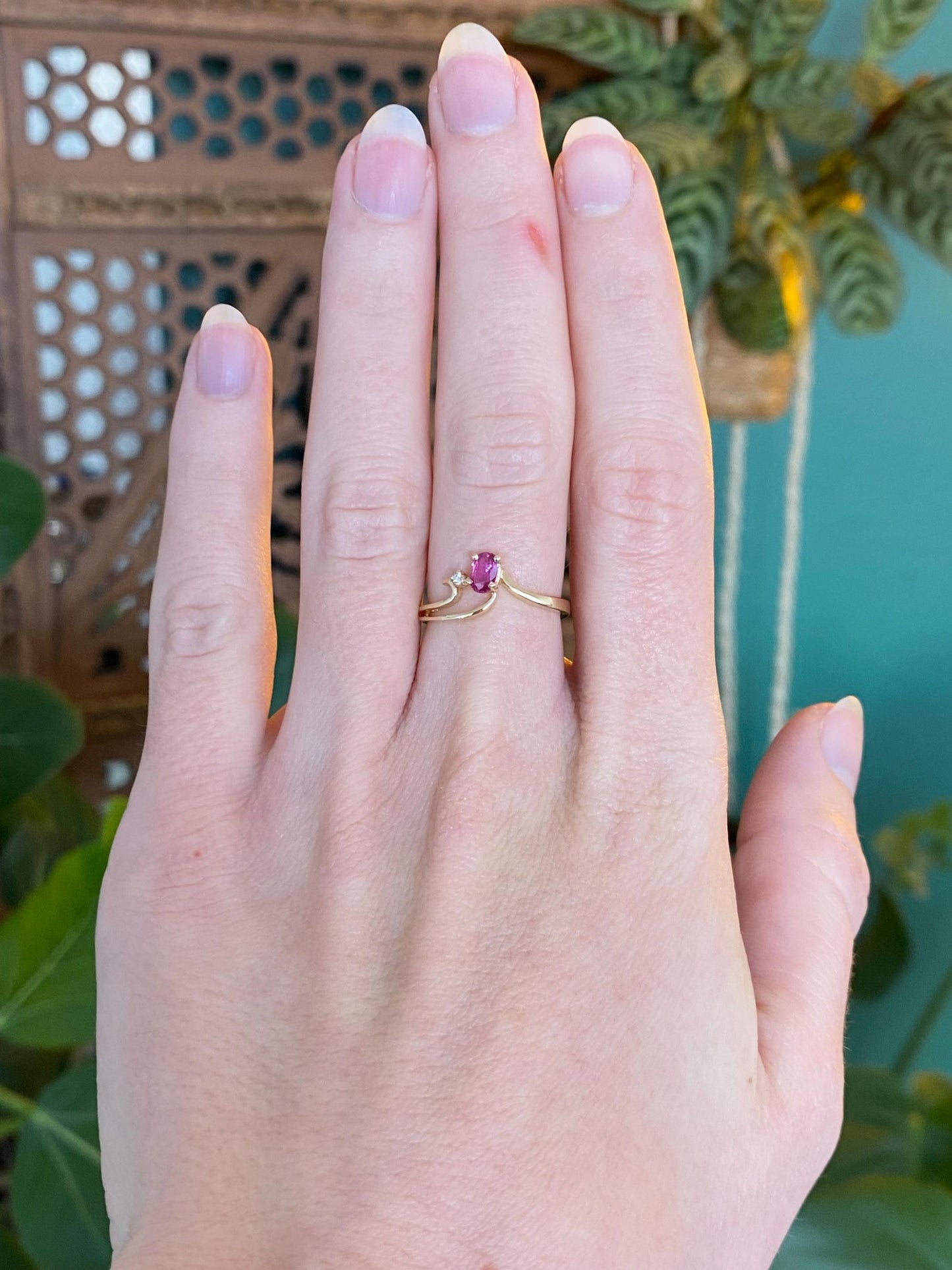 Vintage Solid 14k Yellow Gold Pink Sapphire Diamond Ring - Size 5.5