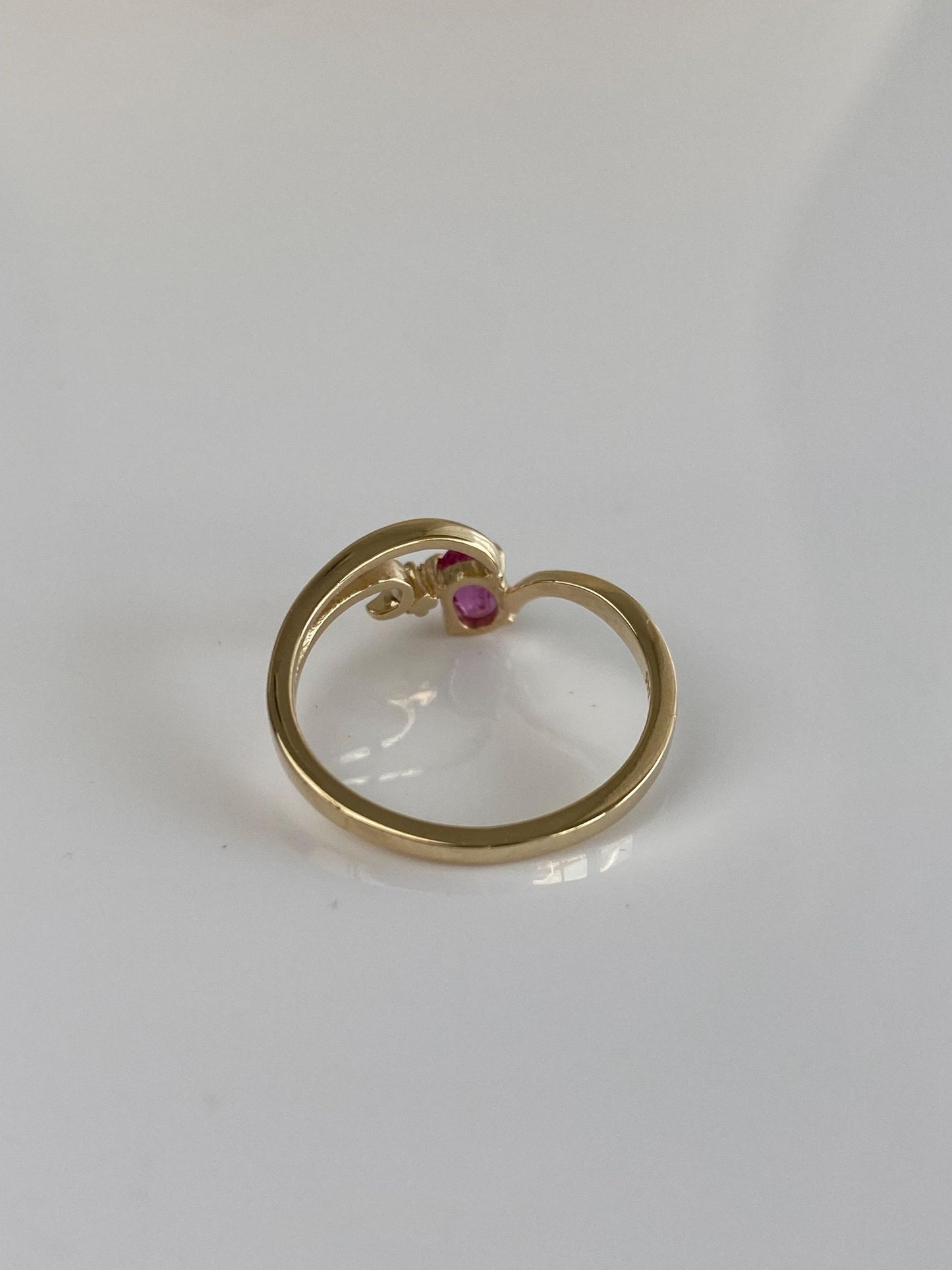 Vintage Solid 14k Yellow Gold Pink Sapphire Diamond Ring - Size 5.5