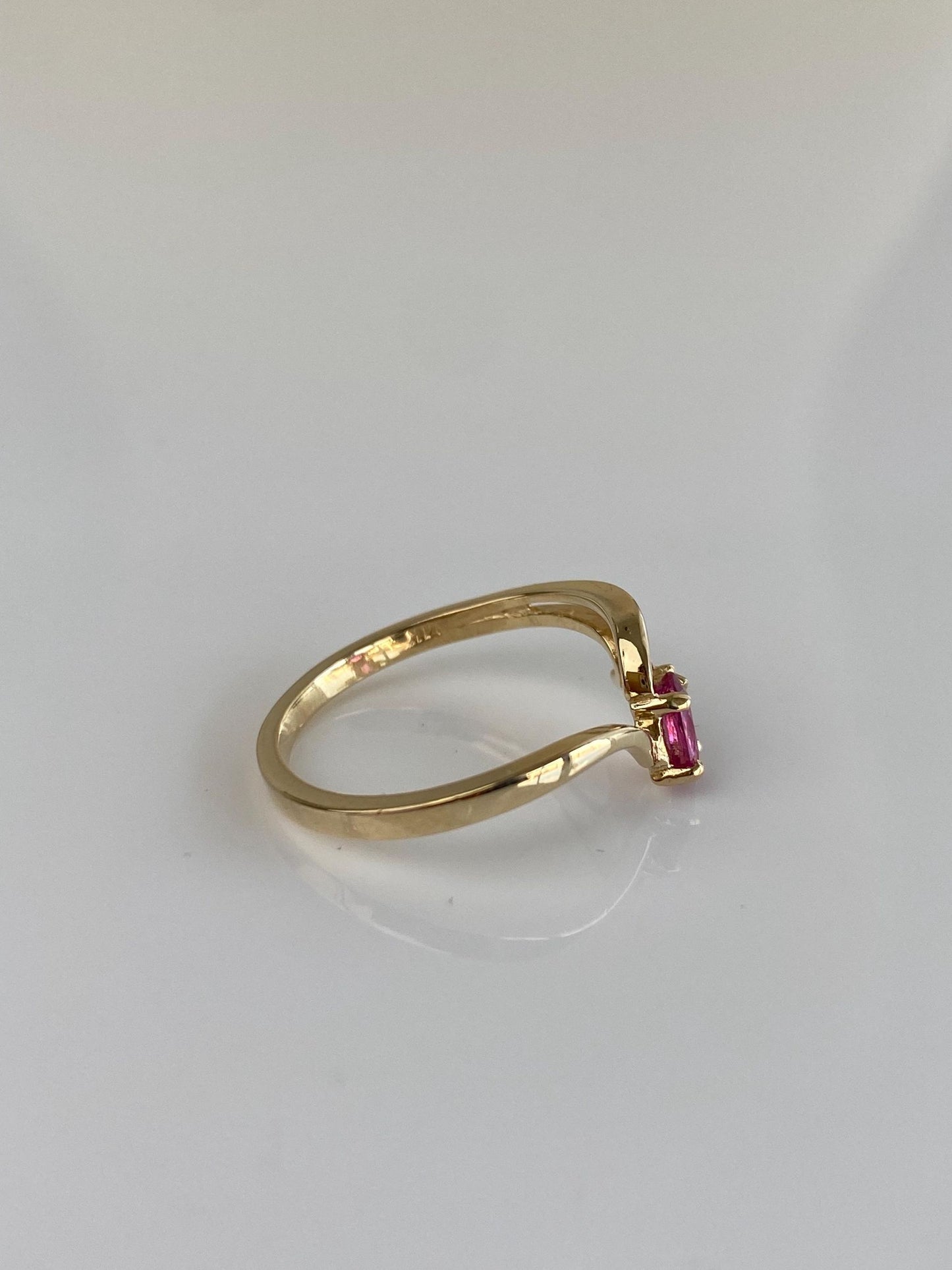 Vintage Solid 14k Yellow Gold Pink Sapphire Diamond Ring - Size 5.5
