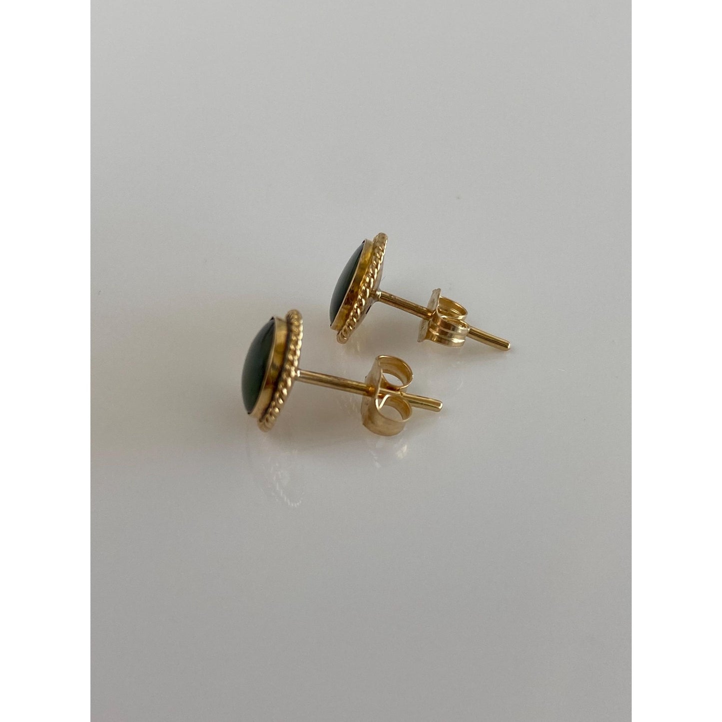 Vintage Solid 14k Yellow Gold Nephrite Jade Stud Earrings