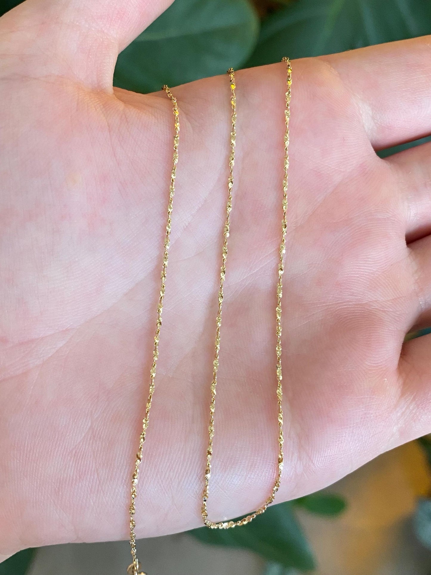 Vintage Solid 14k Yellow Gold Twisted Serpentine Chain Necklace - 18.25 inches