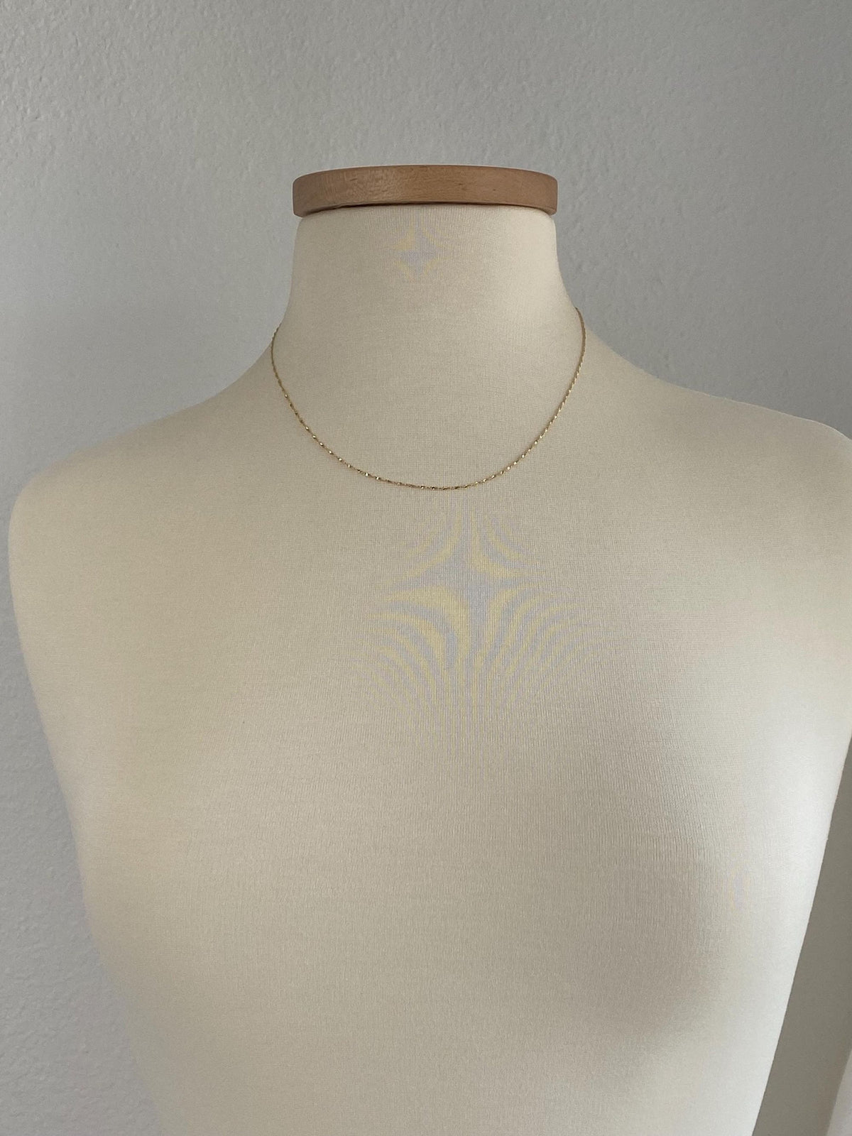 Vintage Solid 14k Yellow Gold Twisted Serpentine Chain Necklace - 18.25 inches