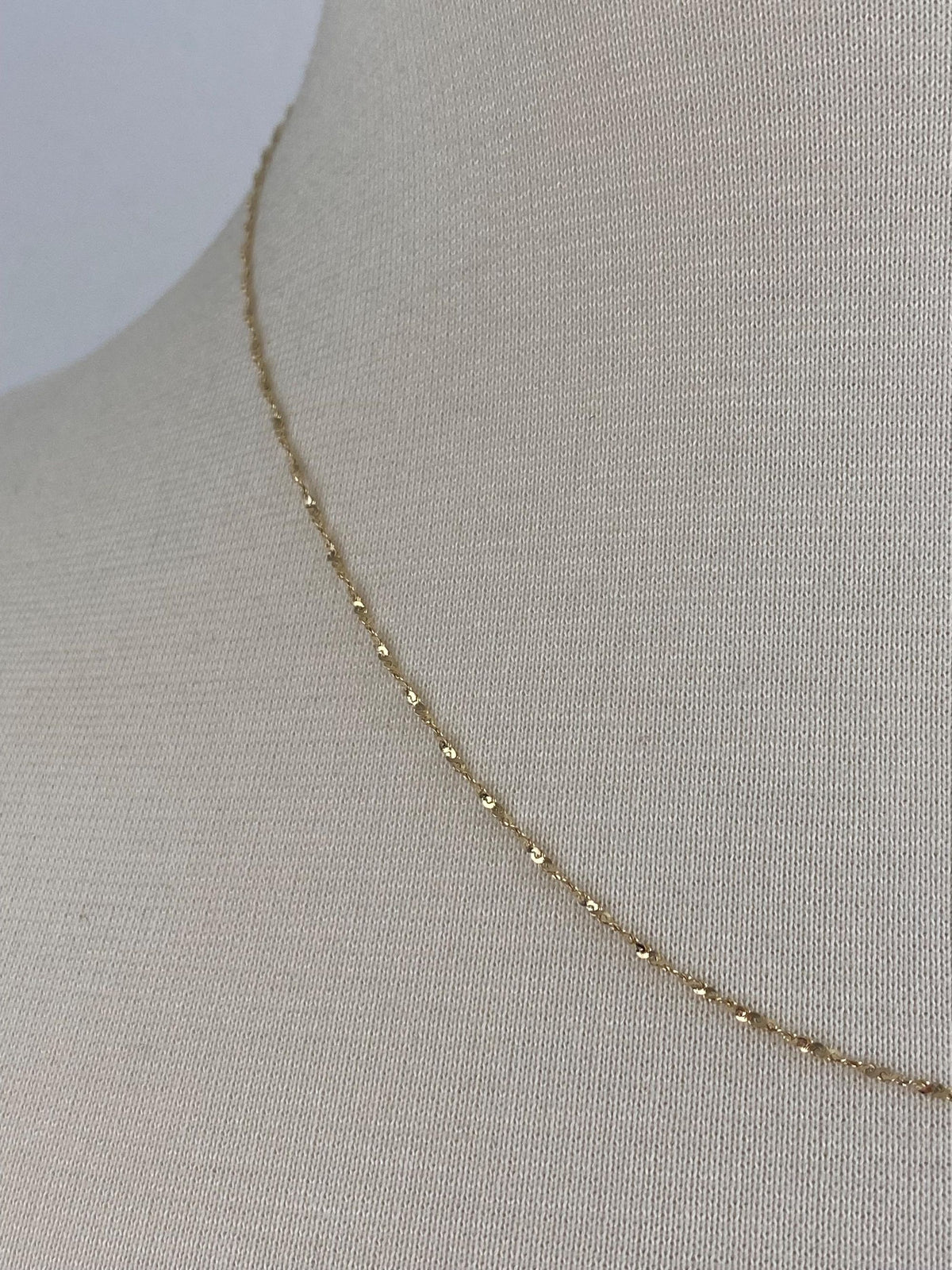Vintage Solid 14k Yellow Gold Twisted Serpentine Chain Necklace - 18.25 inches