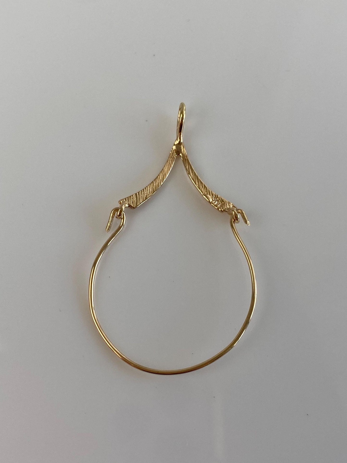Vintage Solid 14k Yellow Gold Diamond Cut Charm Holder