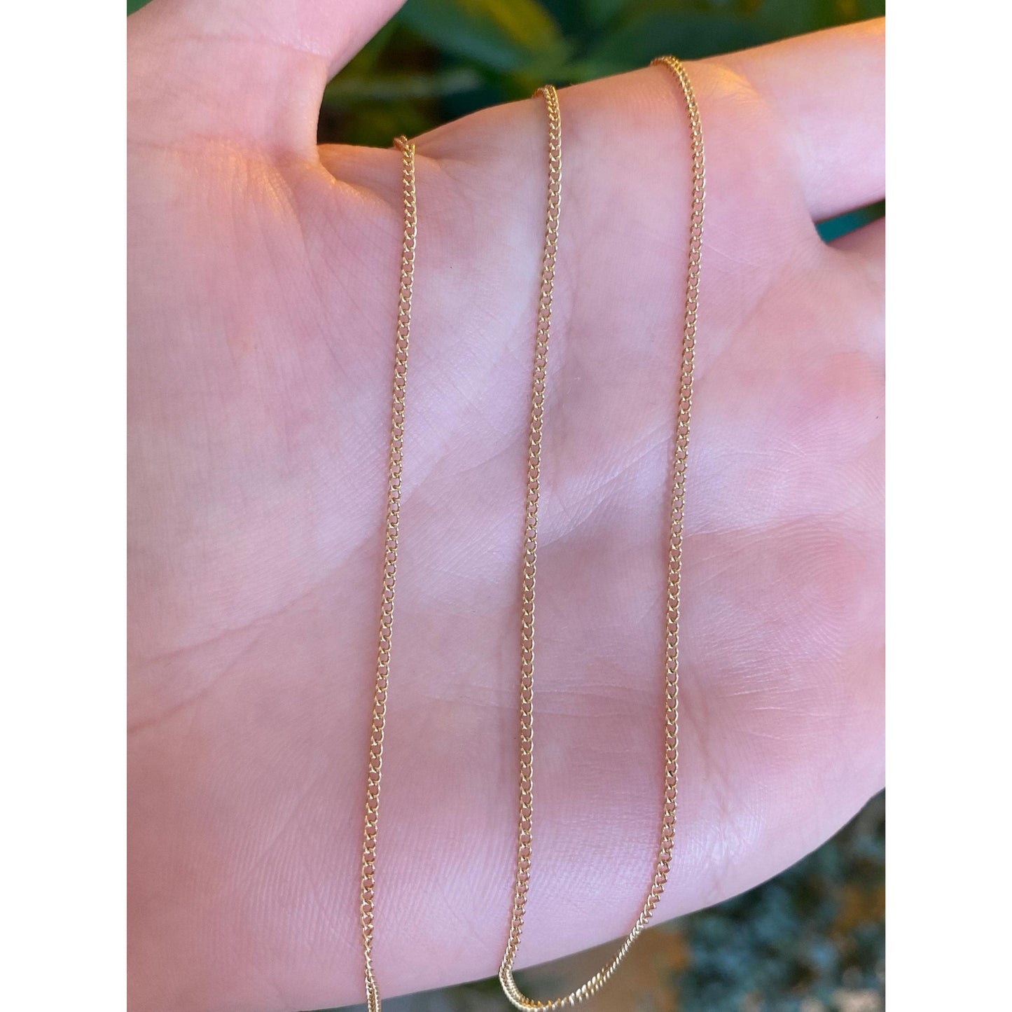 Vintage Solid 10k Yellow Gold Dainty Curb Chain Necklace - 16.5 inches