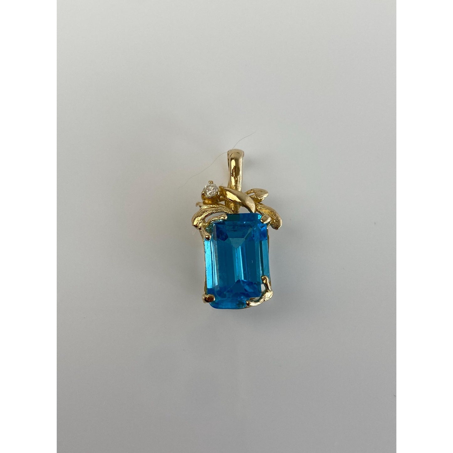 Vintage Solid 14k Yellow Gold Diamond Topaz Charm