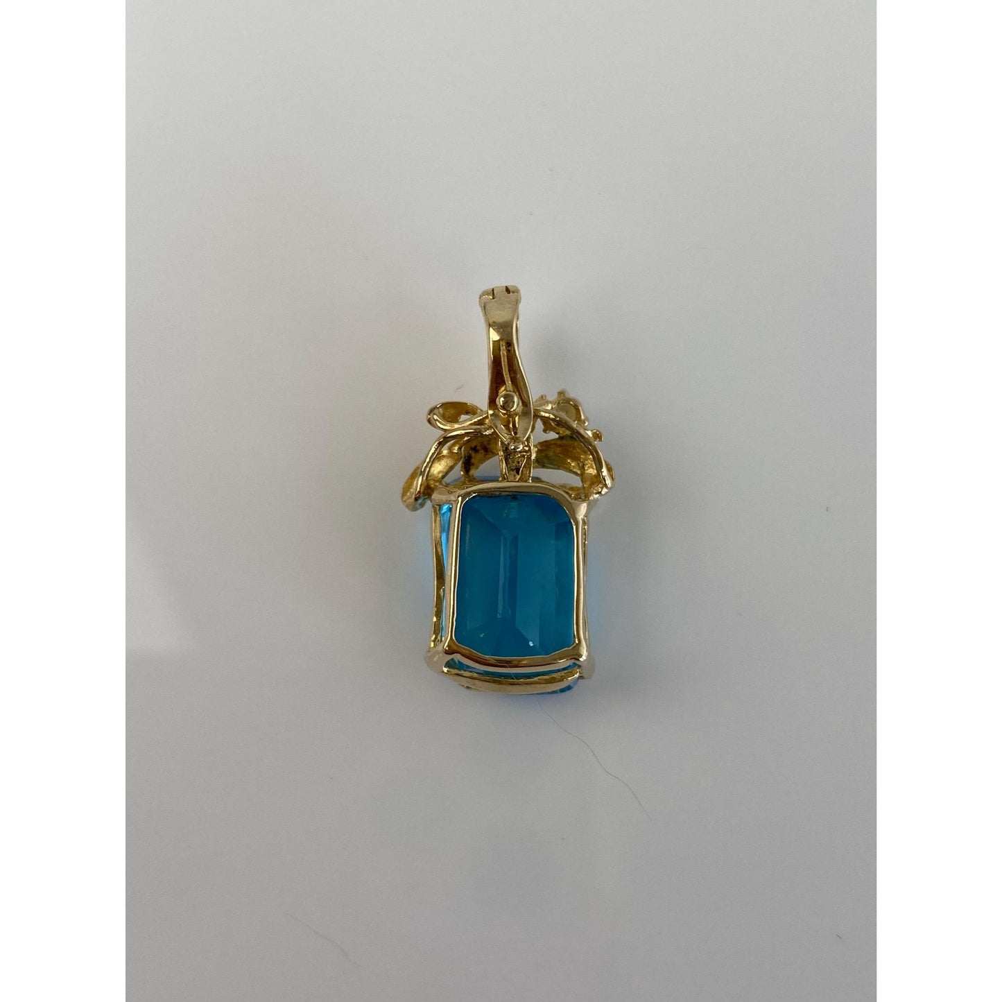 Vintage Solid 14k Yellow Gold Diamond Topaz Charm