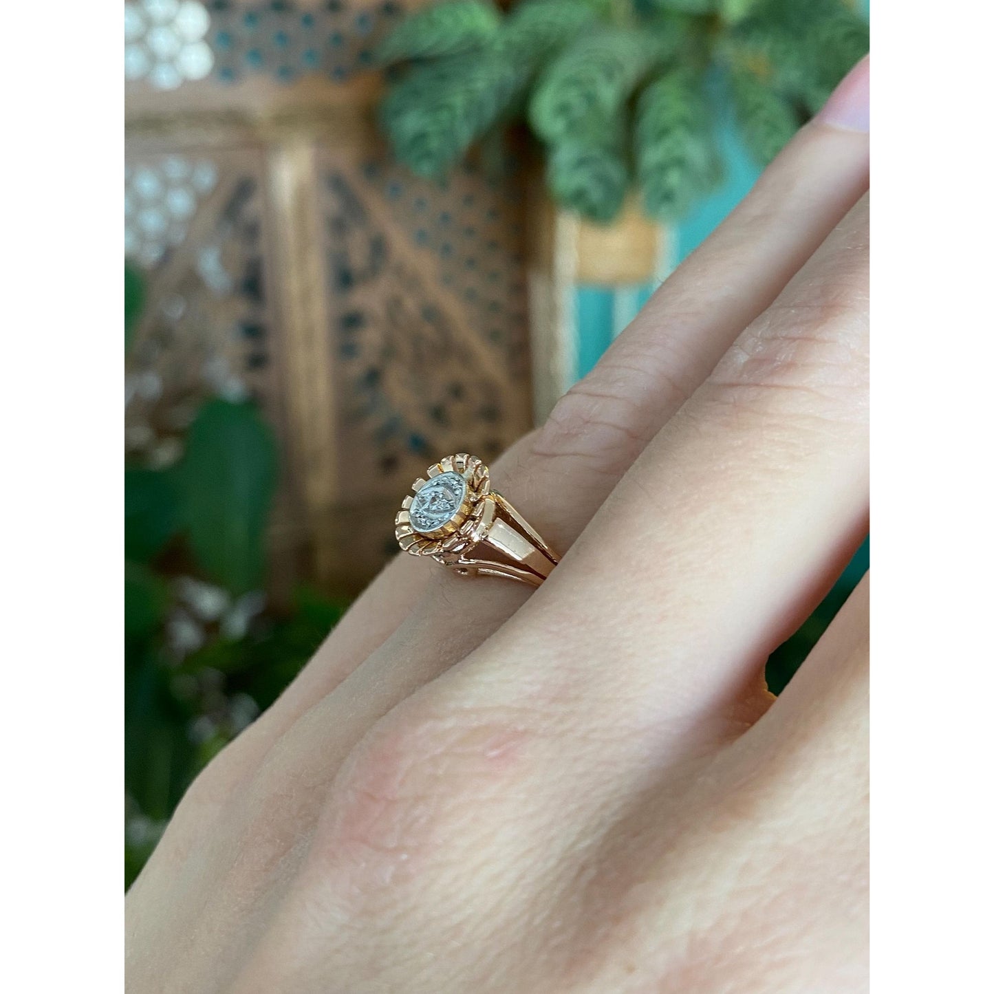 Vintage Solid 18k Rose & White Gold Clear Sapphire Eye Flower Ring - Size 5