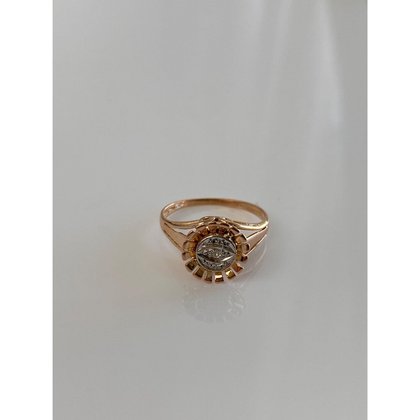 Vintage Solid 18k Rose & White Gold Clear Sapphire Eye Flower Ring - Size 5