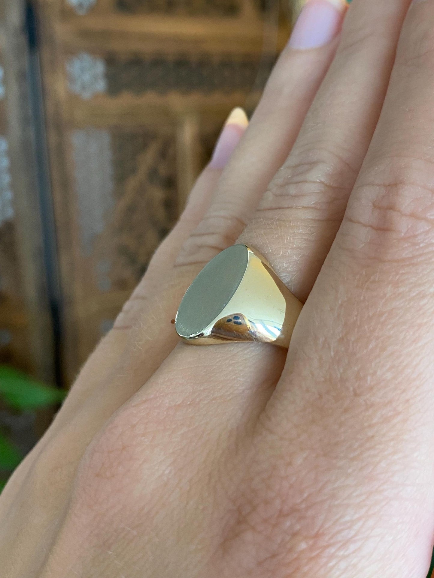 Vintage Solid 10k Yellow Gold Signet Ring - Size 9.75