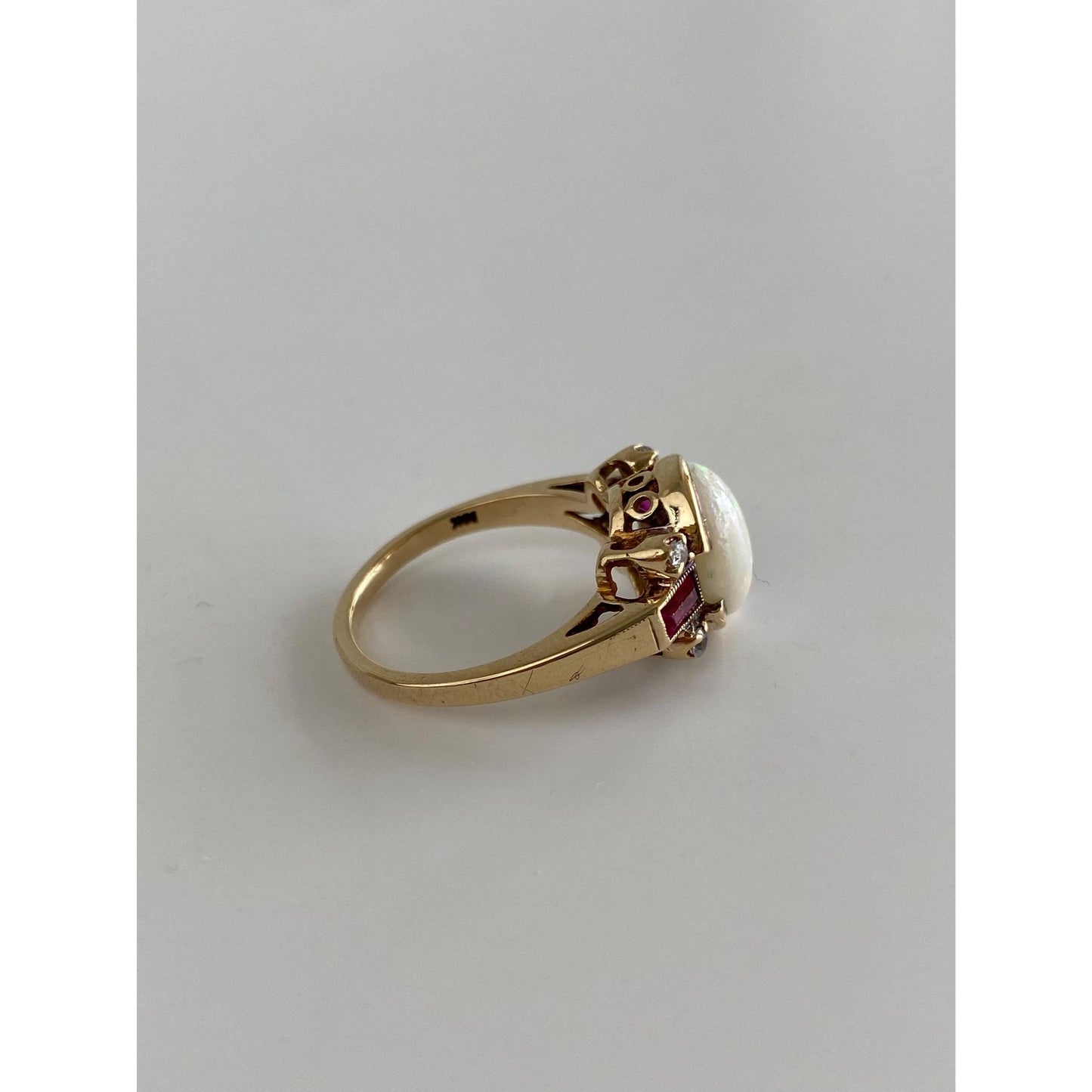 Vintage Solid 10k Yellow Gold Clear Quartz Pink Sapphire Opal Ring - Size 6