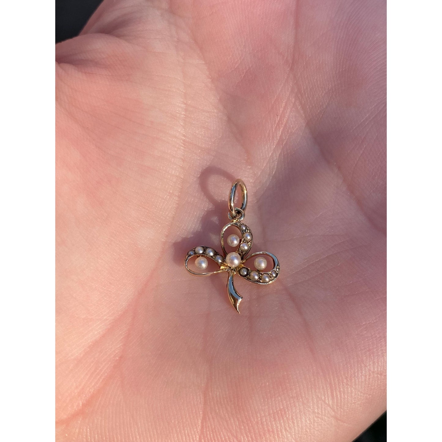 Vintage Solid 14k Yellow Gold Seed Pearl Clover Charm