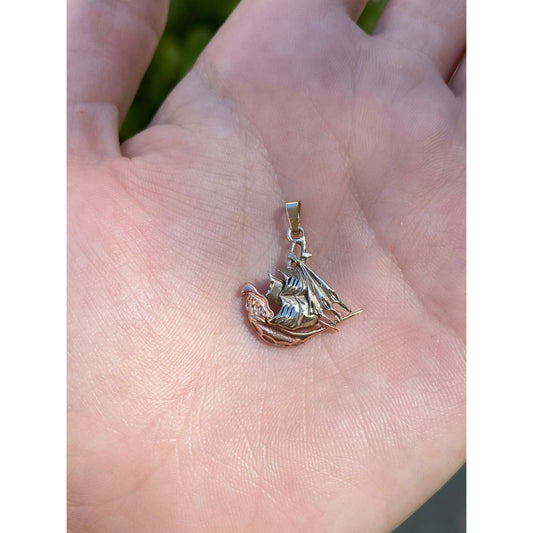 Vintage Solid 14k Tri Tone Gold Pirate Ship Charm