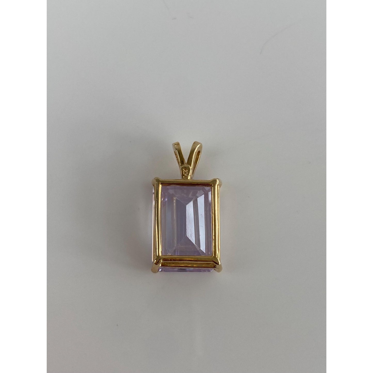 Vintage Solid 14k Yellow Gold Lilac Cubic Zirconia Charm