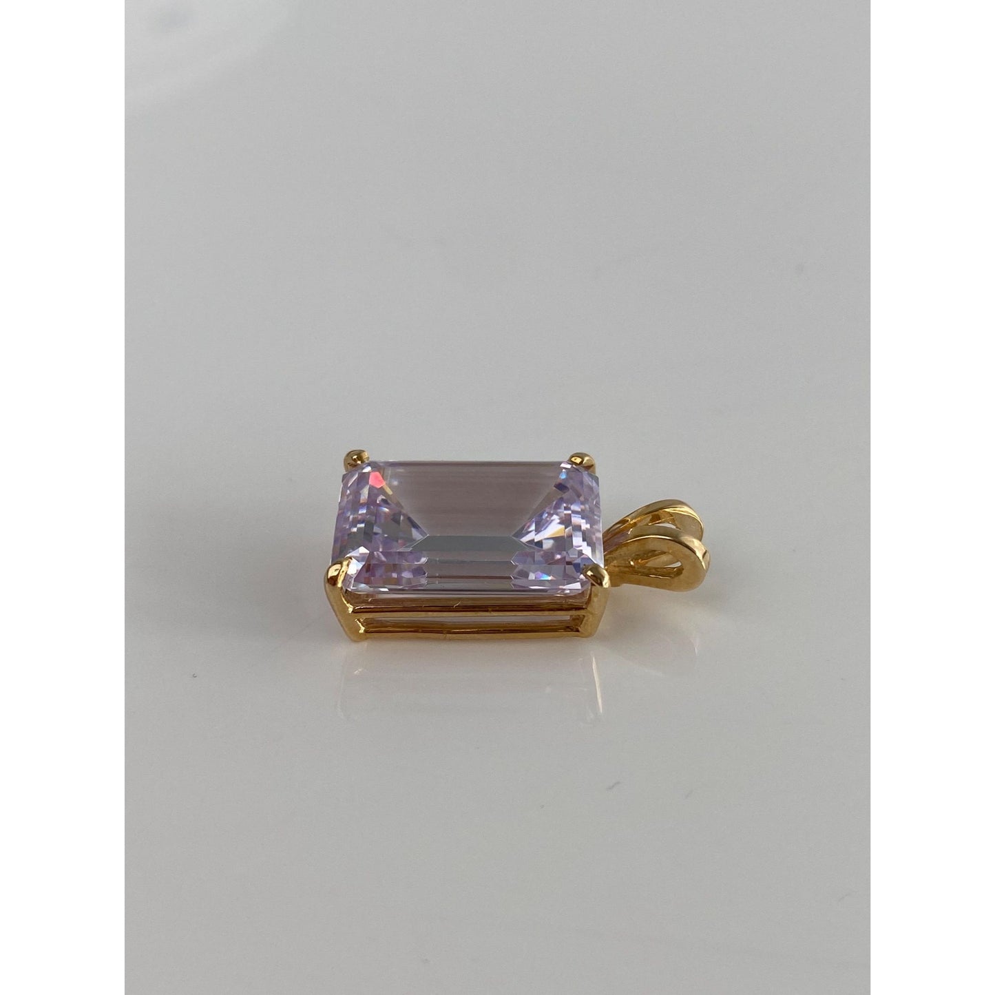 Vintage Solid 14k Yellow Gold Lilac Cubic Zirconia Charm